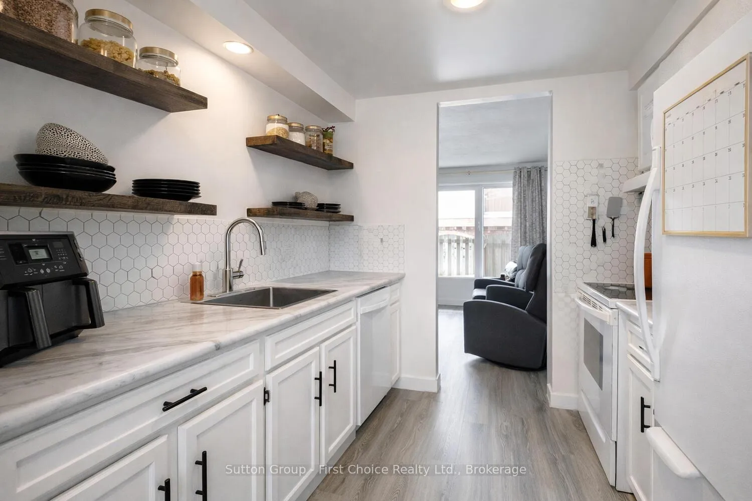 Photo 10 of Unit 12, 91 Avonwood Drive, Stratford — HOMEH