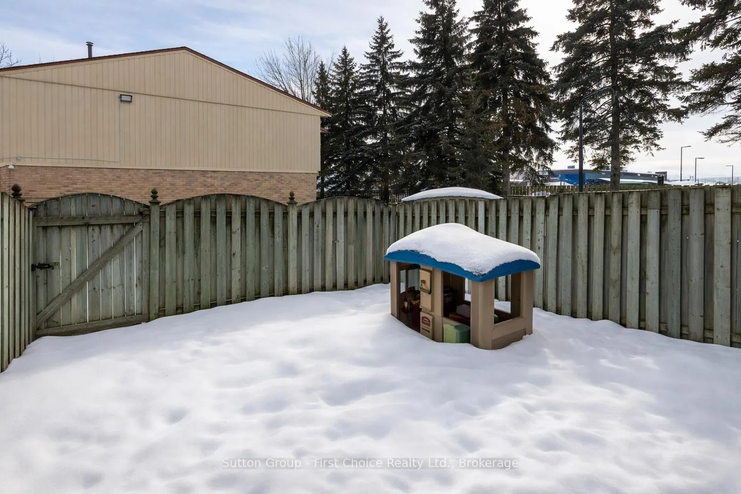 Photo 23 of Unit 12, 91 Avonwood Drive, Stratford — HOMEH