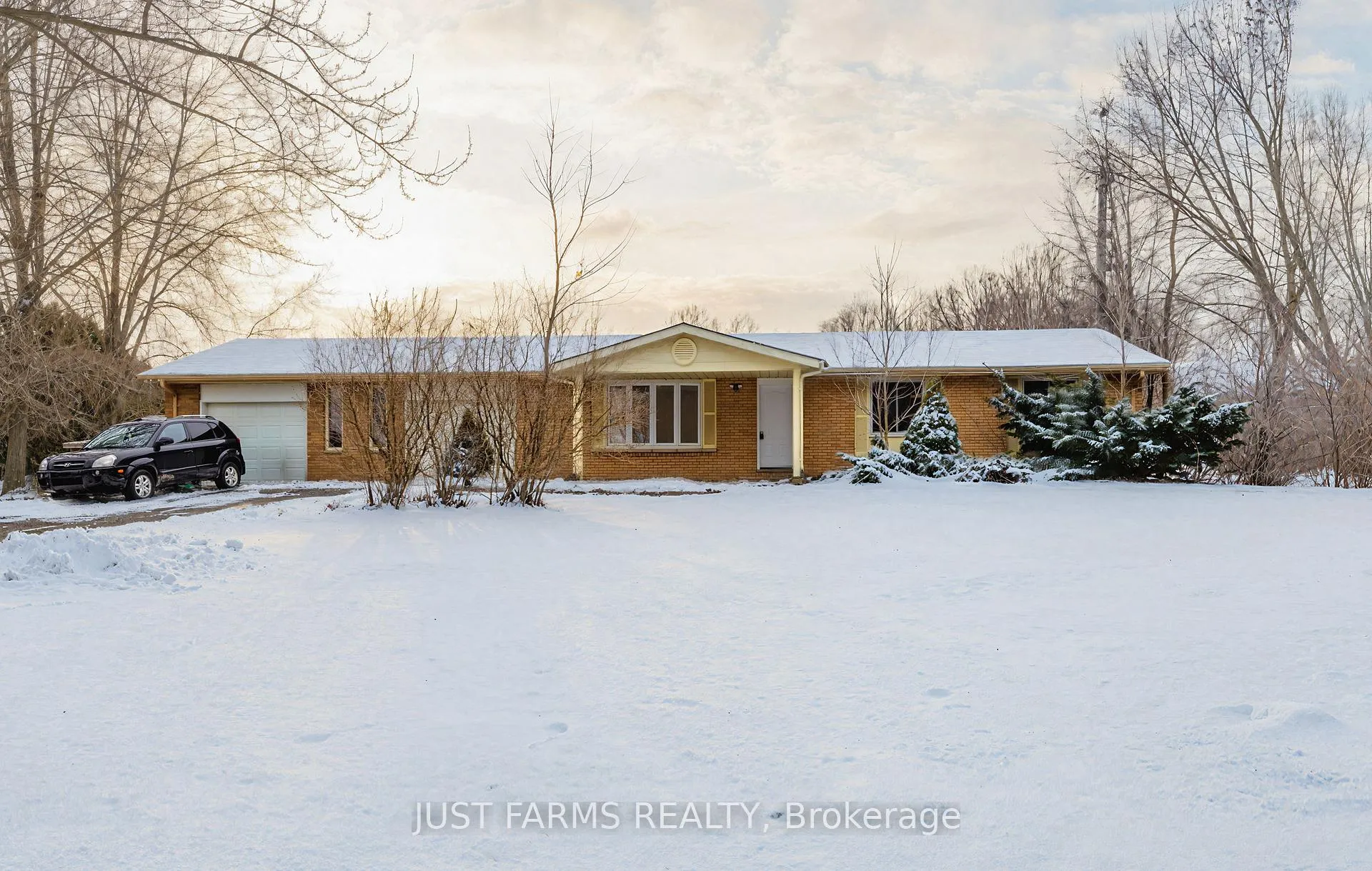 Front of 612 Trillium Drive