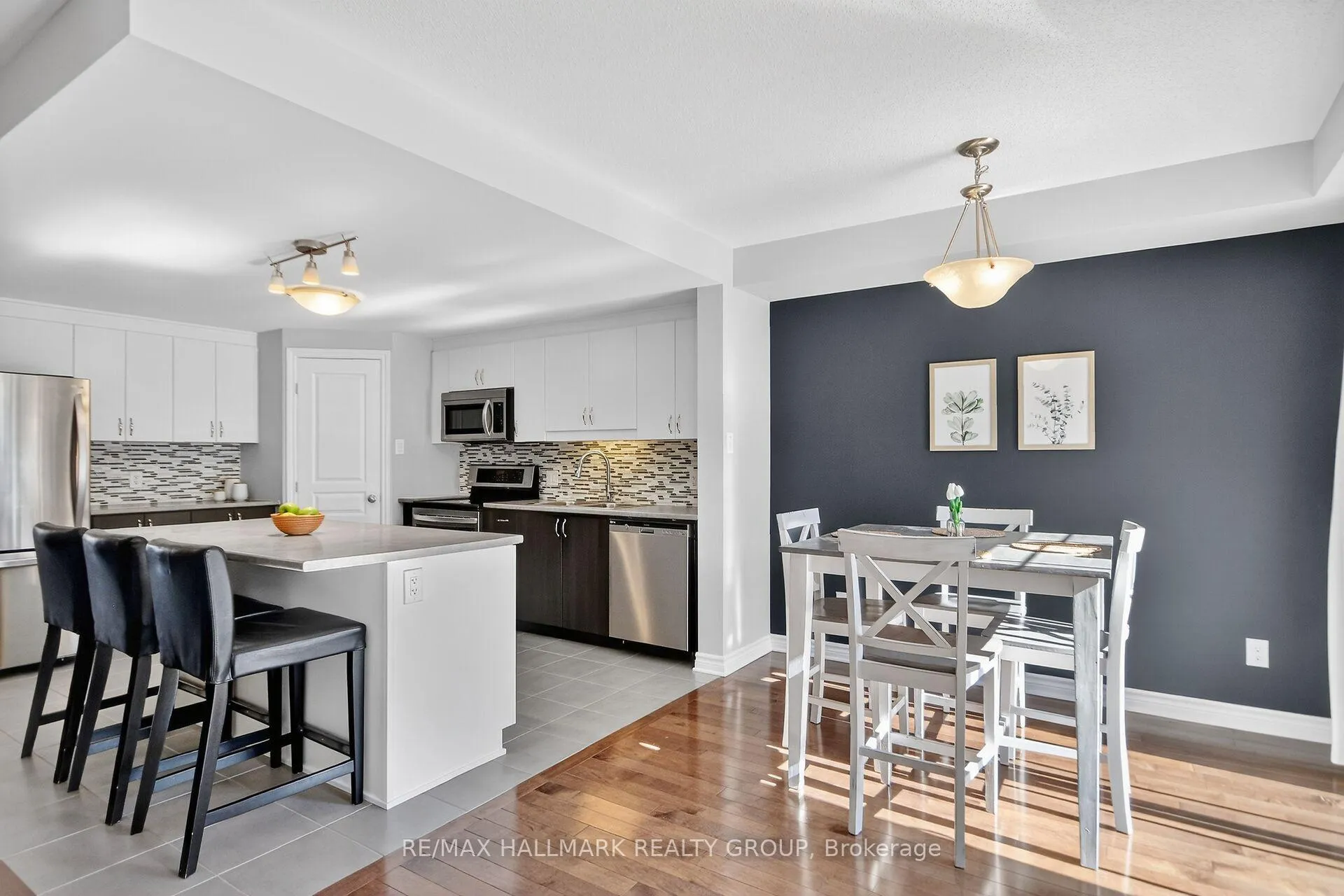 Photo 9 of 457 Barrick Hill Road, Ottawa, Kanata - Emerald Meadows/Trailwest — HOMEH