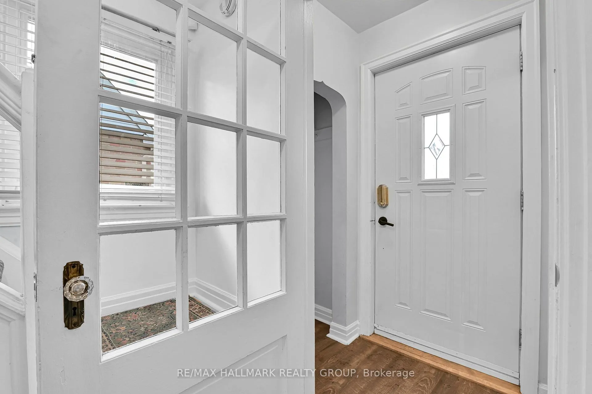 Photo 2 of 6A - 6B Centennial Boulevard, Ottawa, Ottawa East — HOMEH