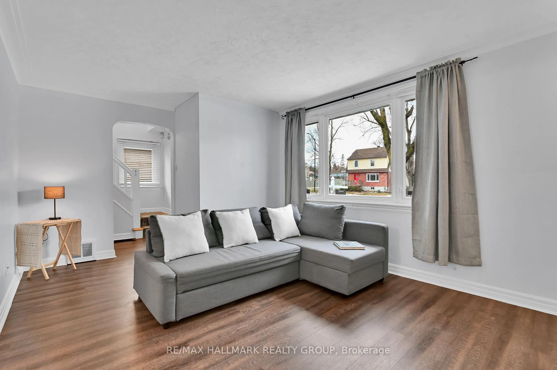 Photo 7 of 6A - 6B Centennial Boulevard, Ottawa, Ottawa East — HOMEH