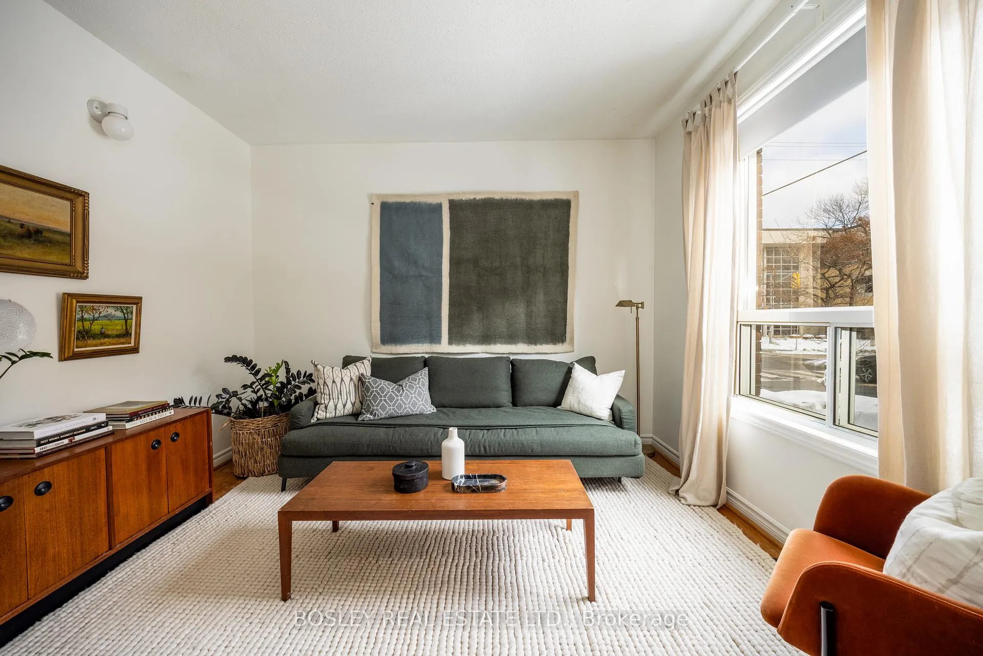 Photo 1 of 54 Lansdowne Avenue, Toronto, Roncesvalles — HOMEH