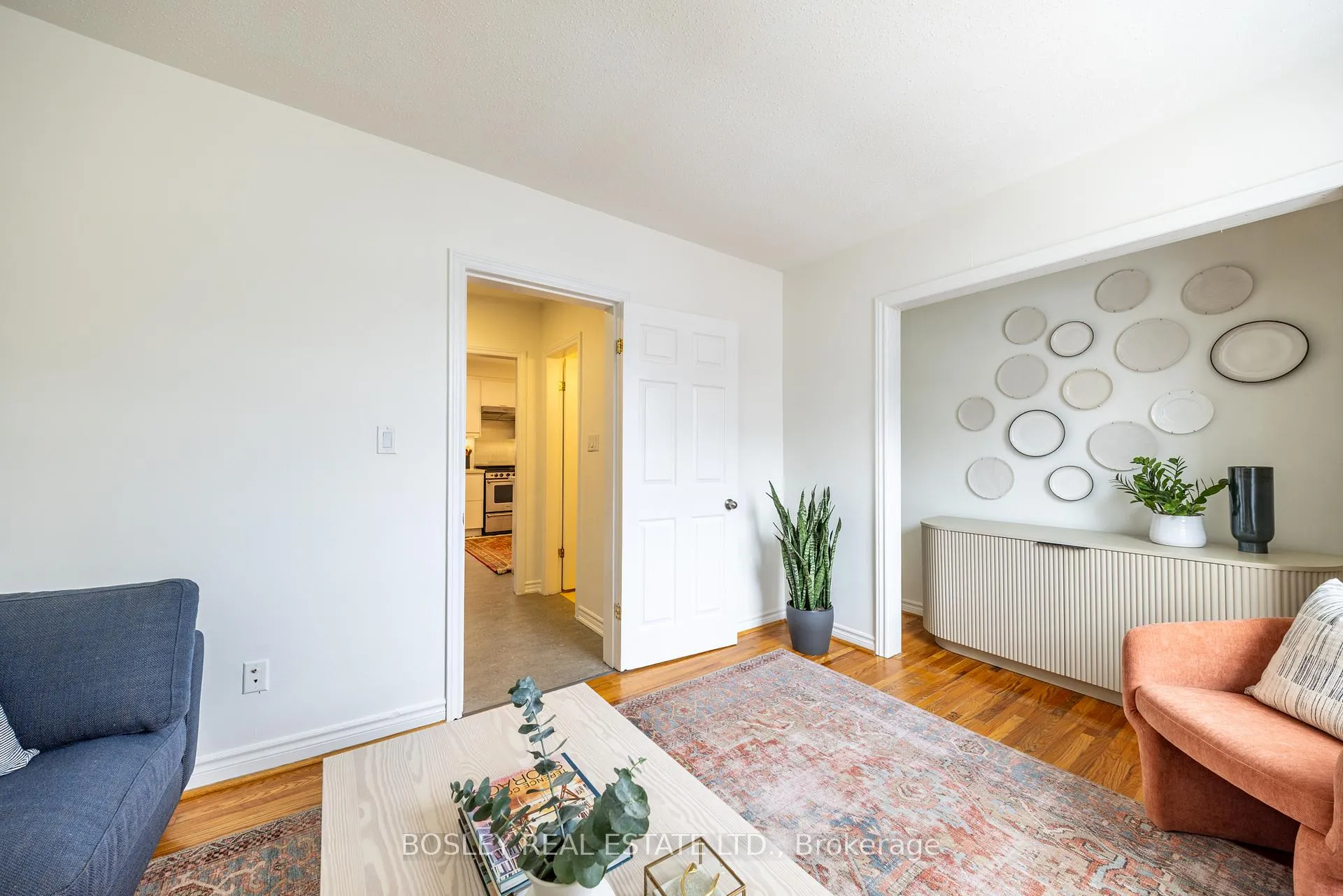 Photo 27 of 54 Lansdowne Avenue, Toronto, Roncesvalles — HOMEH