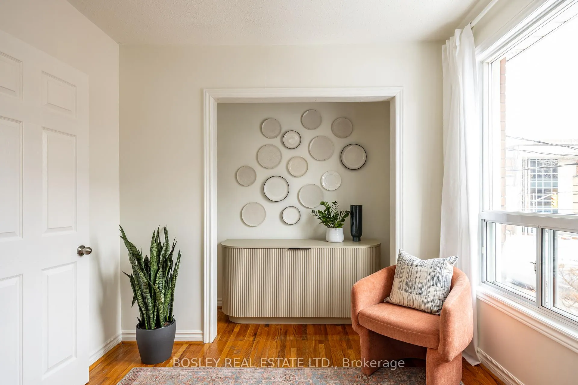 Photo 28 of 54 Lansdowne Avenue, Toronto, Roncesvalles — HOMEH