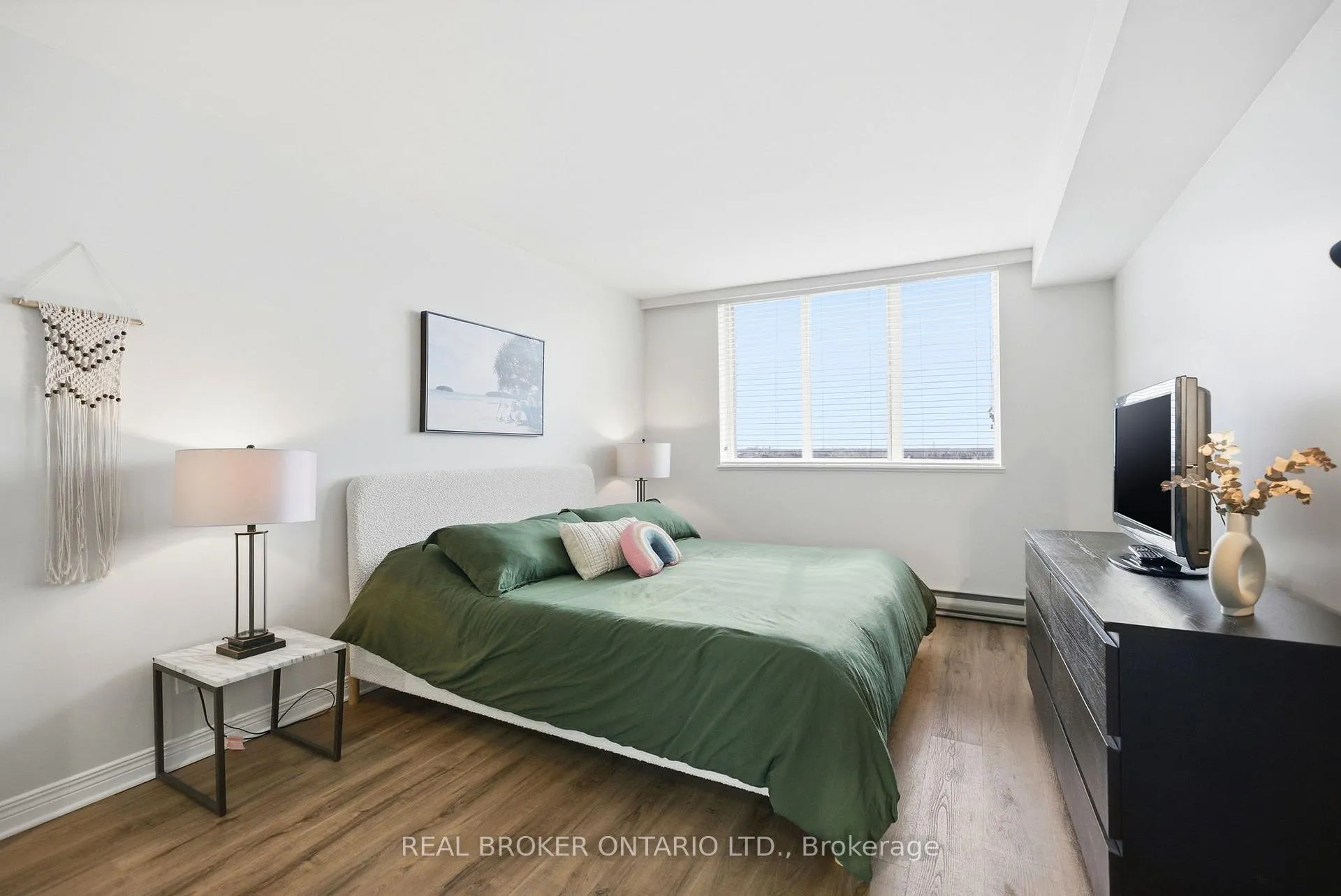 Photo 19 of Unit 703, 100 Grant Carman Drive, Ottawa, Borden Farm/Stewart Farm/Carleton Heights/Parkwood Hills — HOMEH
