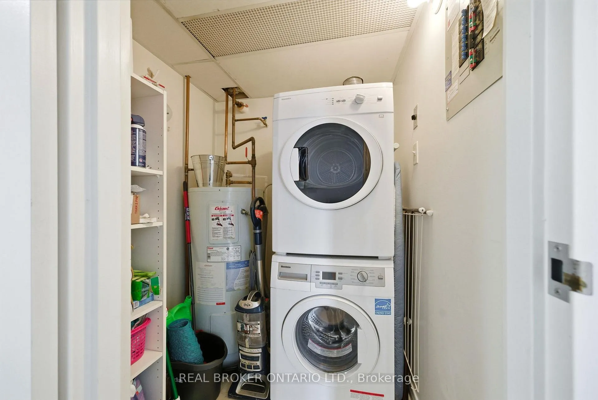Photo 24 of Unit 703, 100 Grant Carman Drive, Ottawa, Borden Farm/Stewart Farm/Carleton Heights/Parkwood Hills — HOMEH