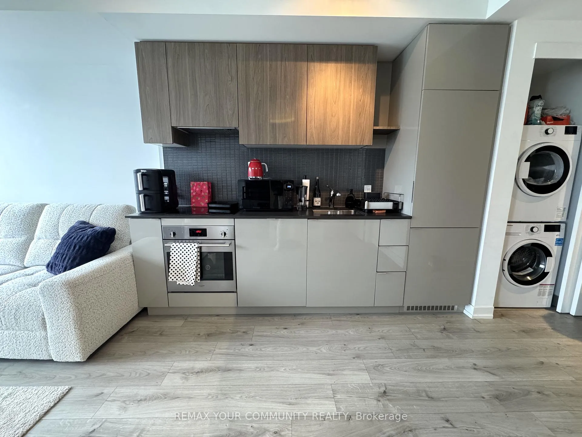 Photo 6 of Unit 4108, 161 Roehampton Avenue, Toronto, Mount Pleasant West — HOMEH