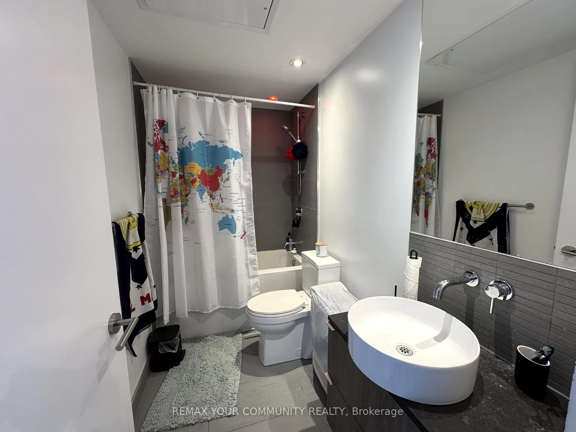 Photo 10 of Unit 4108, 161 Roehampton Avenue, Toronto, Mount Pleasant West — HOMEH