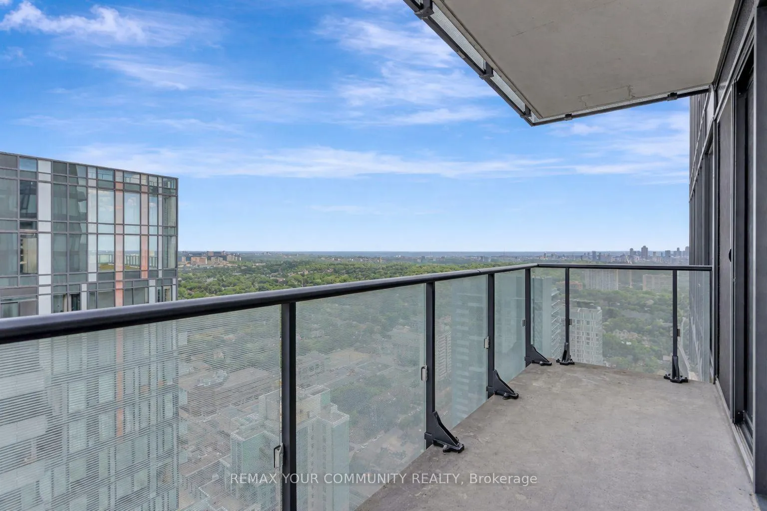 Photo 11 of Unit 4108, 161 Roehampton Avenue, Toronto, Mount Pleasant West — HOMEH