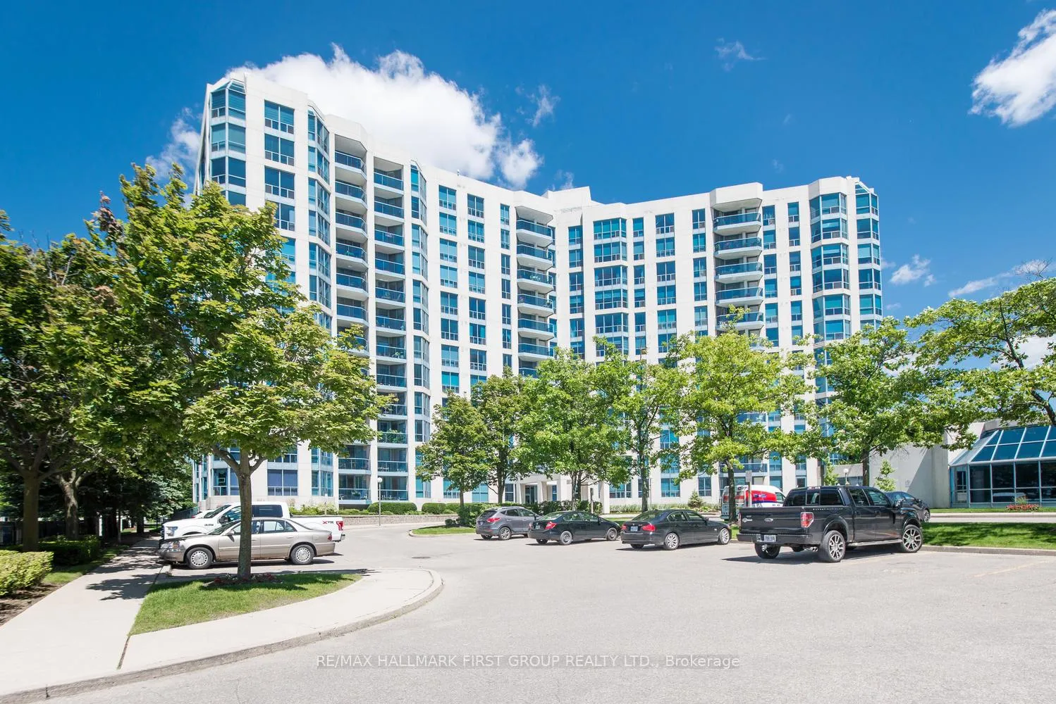 Photo 1 of Unit 602, 360 Watson Street W, Whitby, Port Whitby — HOMEH