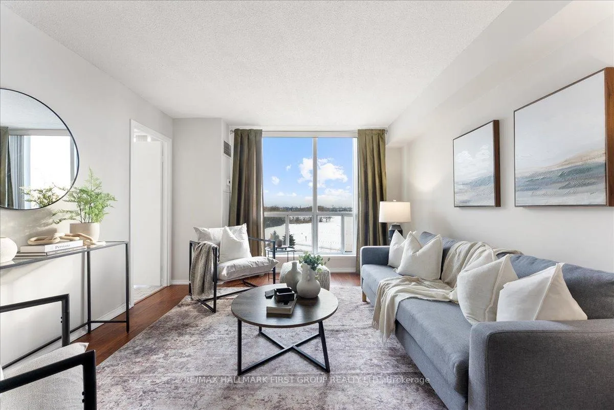 Photo 9 of Unit 602, 360 Watson Street W, Whitby, Port Whitby — HOMEH