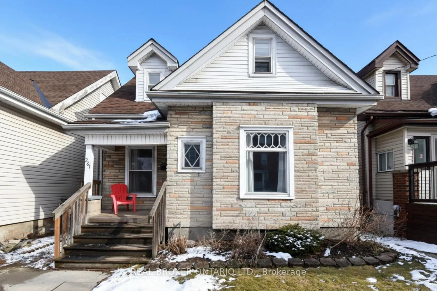 Photo 1 of 261 Prospect Street S, Hamilton, Blakeley — HOMEH