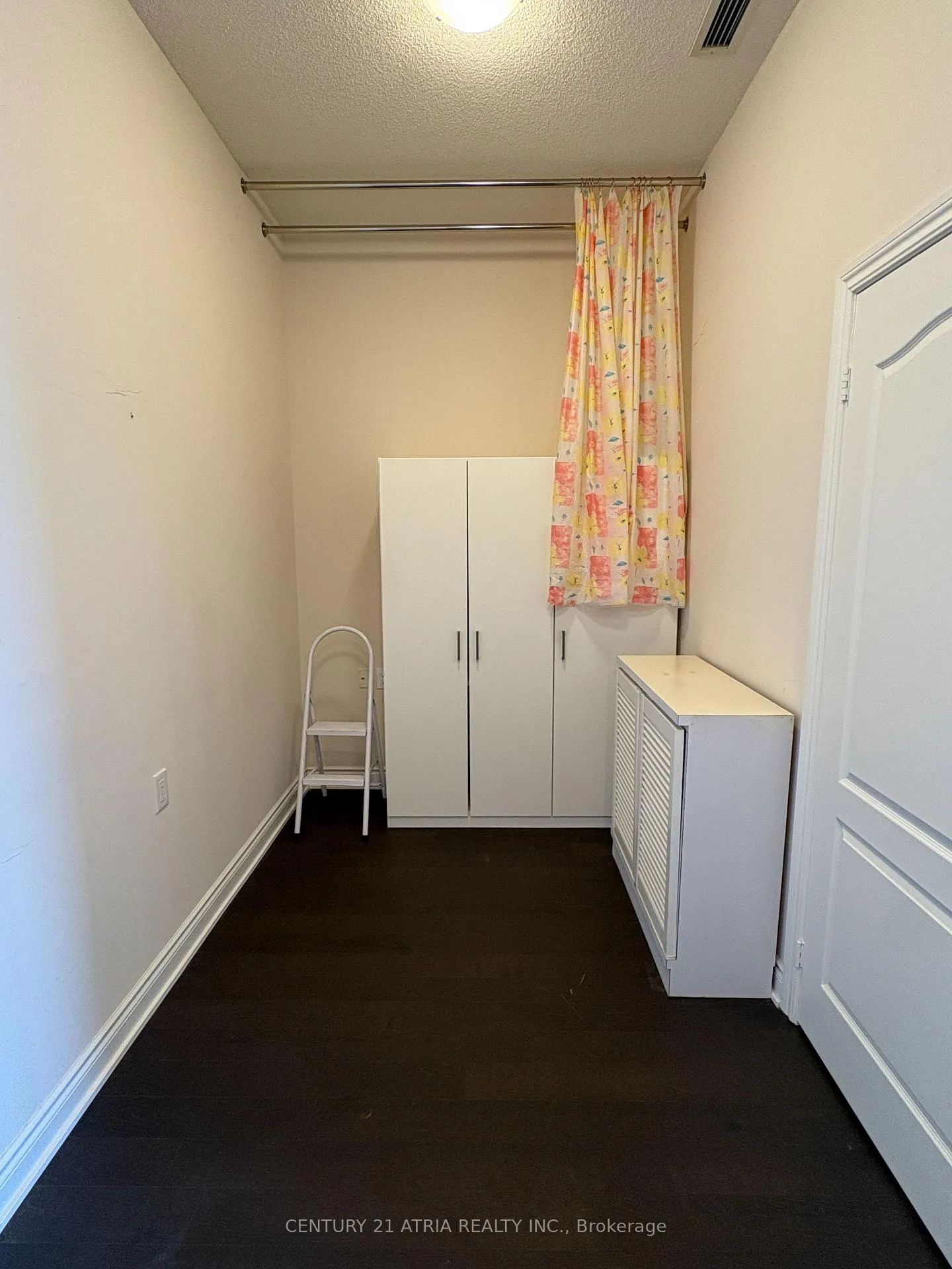 Photo 10 of Unit 960, 1 Sun Yat Sen Avenue, Markham, Milliken Mills East — HOMEH
