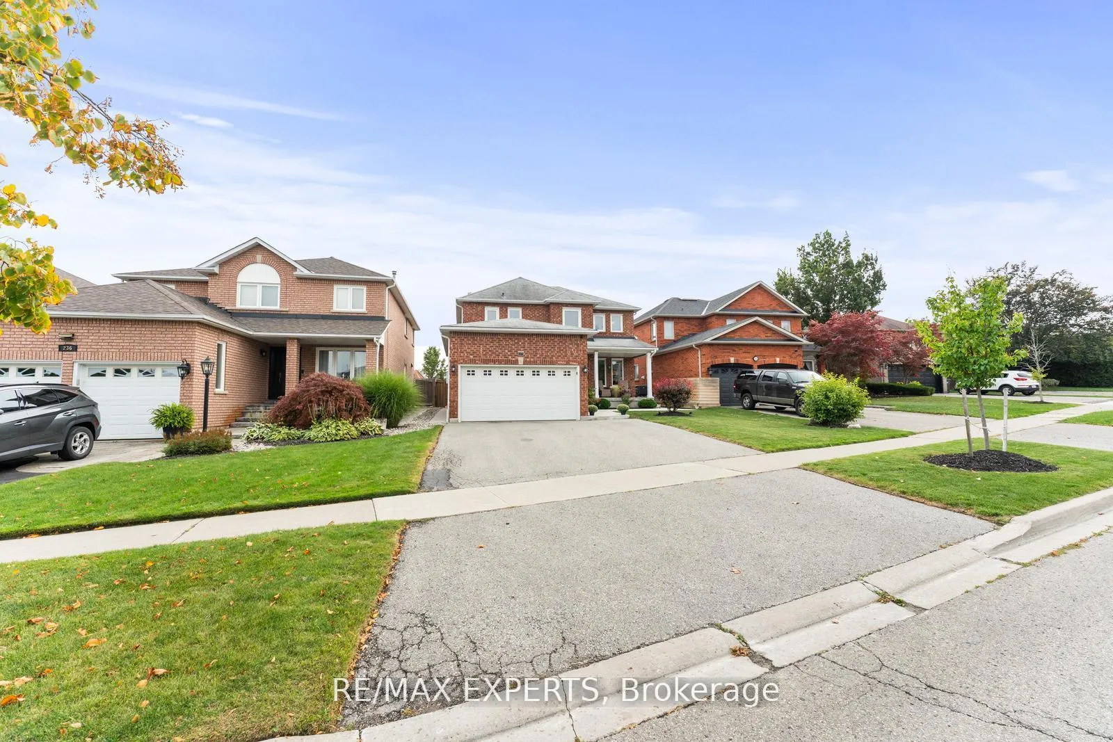 Photo 2 of 234 Allan Drive, Caledon, Bolton East — HOMEH