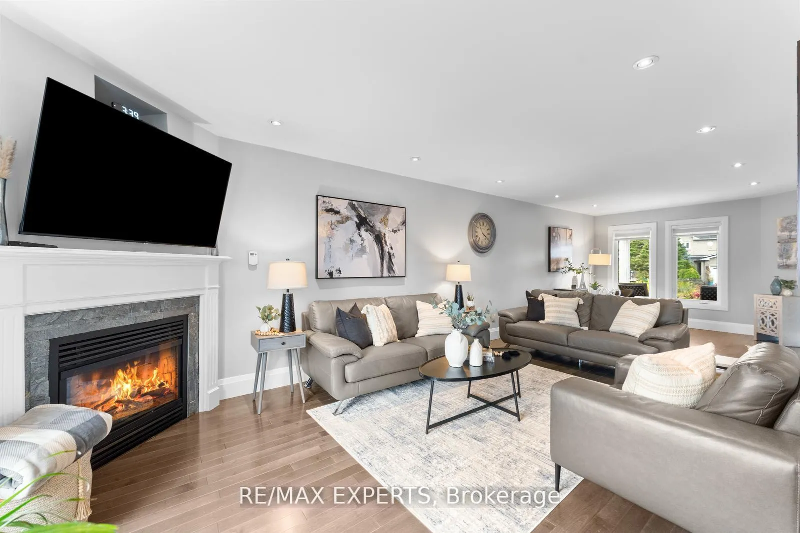 Photo 10 of 234 Allan Drive, Caledon, Bolton East — HOMEH