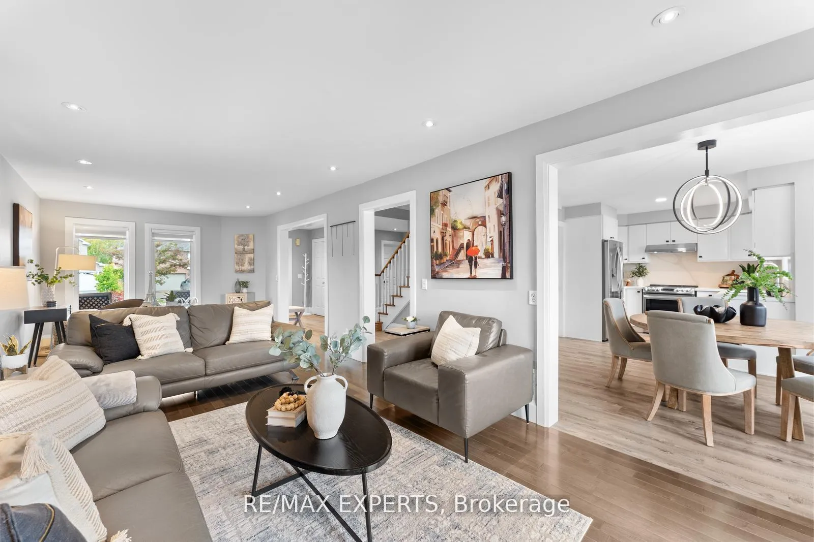 Photo 11 of 234 Allan Drive, Caledon, Bolton East — HOMEH