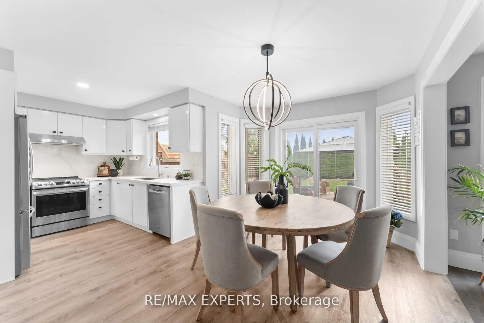 Photo 12 of 234 Allan Drive, Caledon, Bolton East — HOMEH