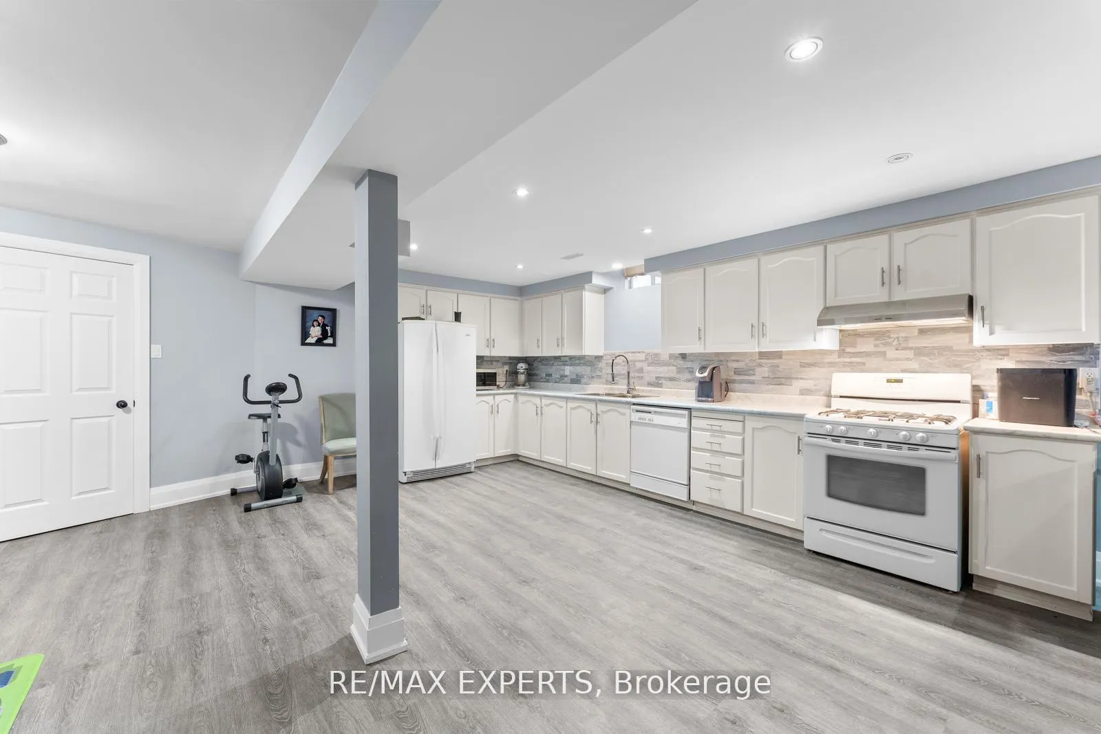 Photo 33 of 234 Allan Drive, Caledon, Bolton East — HOMEH