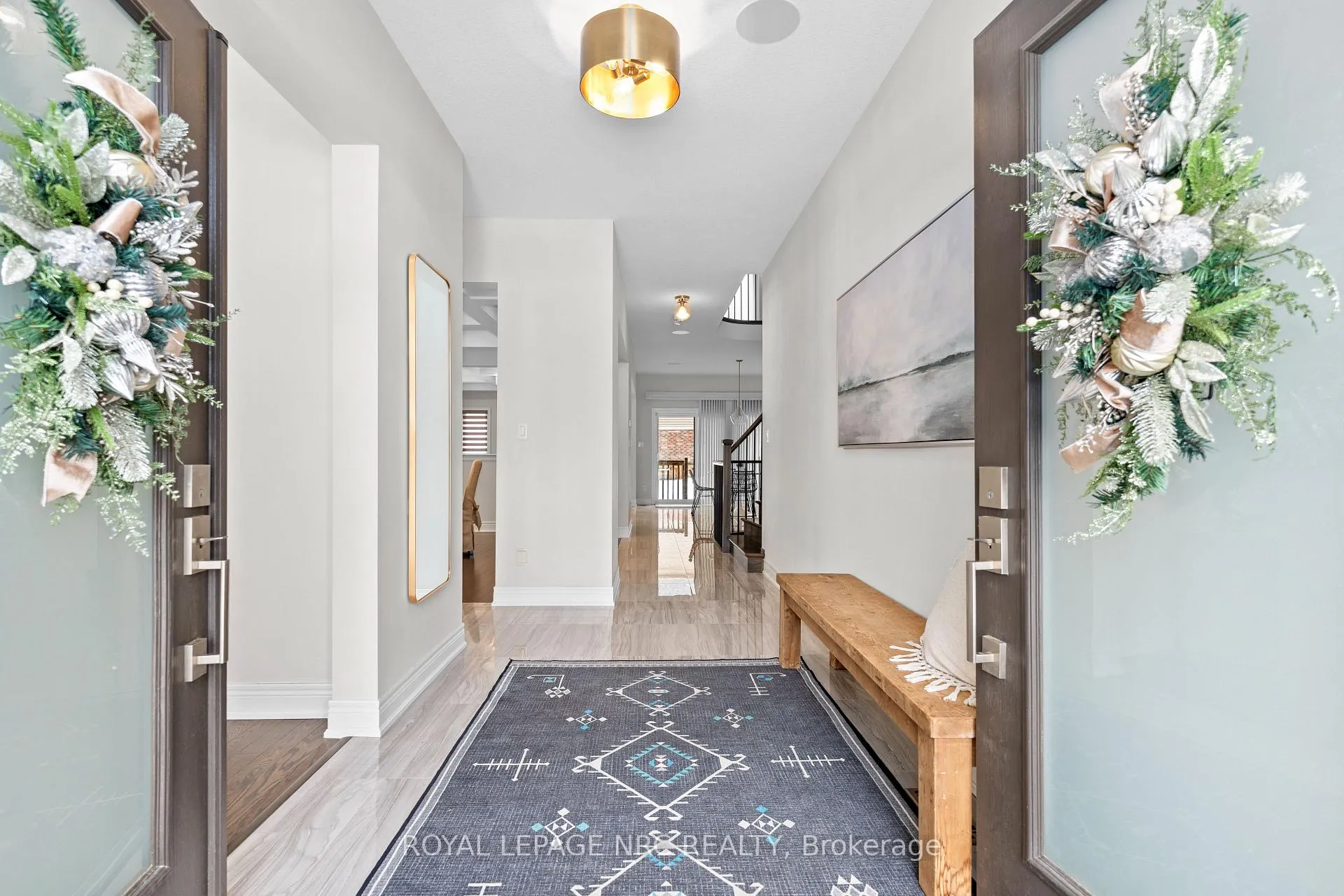 Photo 3 of 25 Philmori Boulevard, Pelham, Fonthill — HOMEH