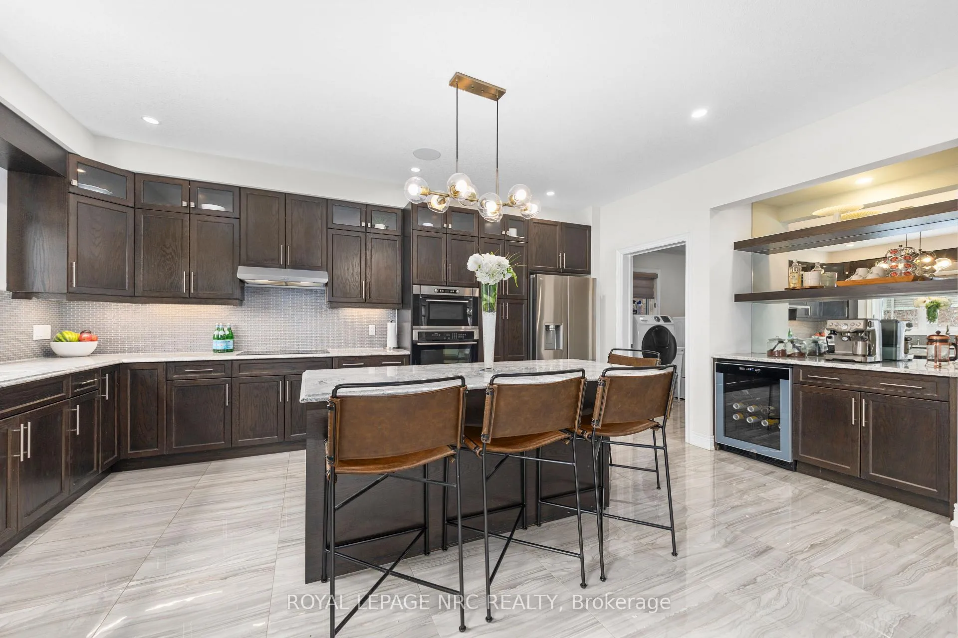 Photo 12 of 25 Philmori Boulevard, Pelham, Fonthill — HOMEH