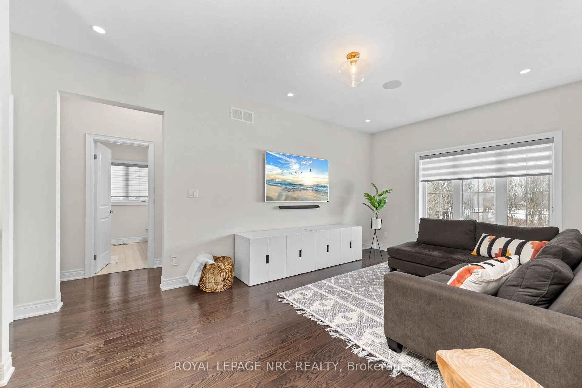 Photo 22 of 25 Philmori Boulevard, Pelham, Fonthill — HOMEH