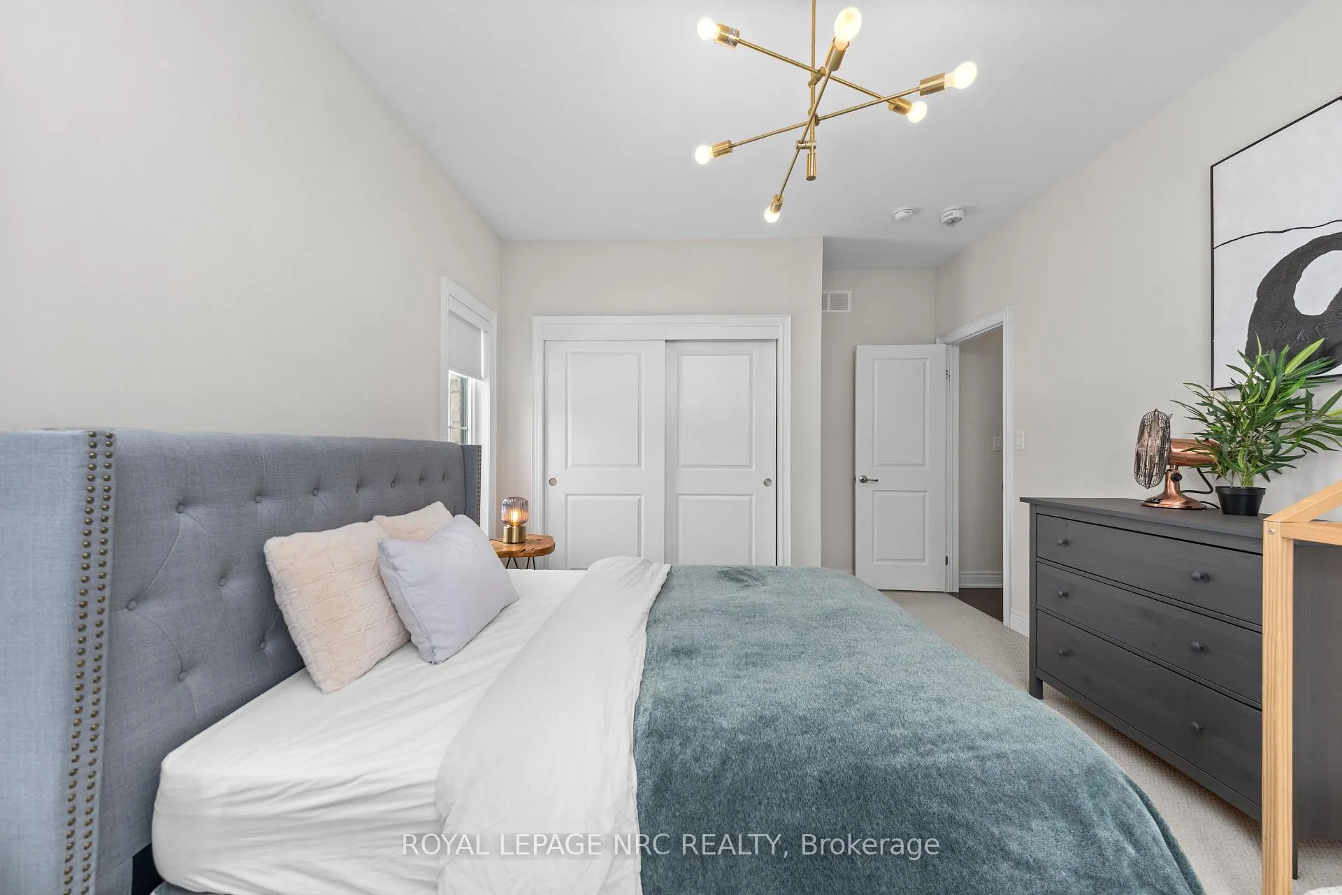Photo 42 of 25 Philmori Boulevard, Pelham, Fonthill — HOMEH