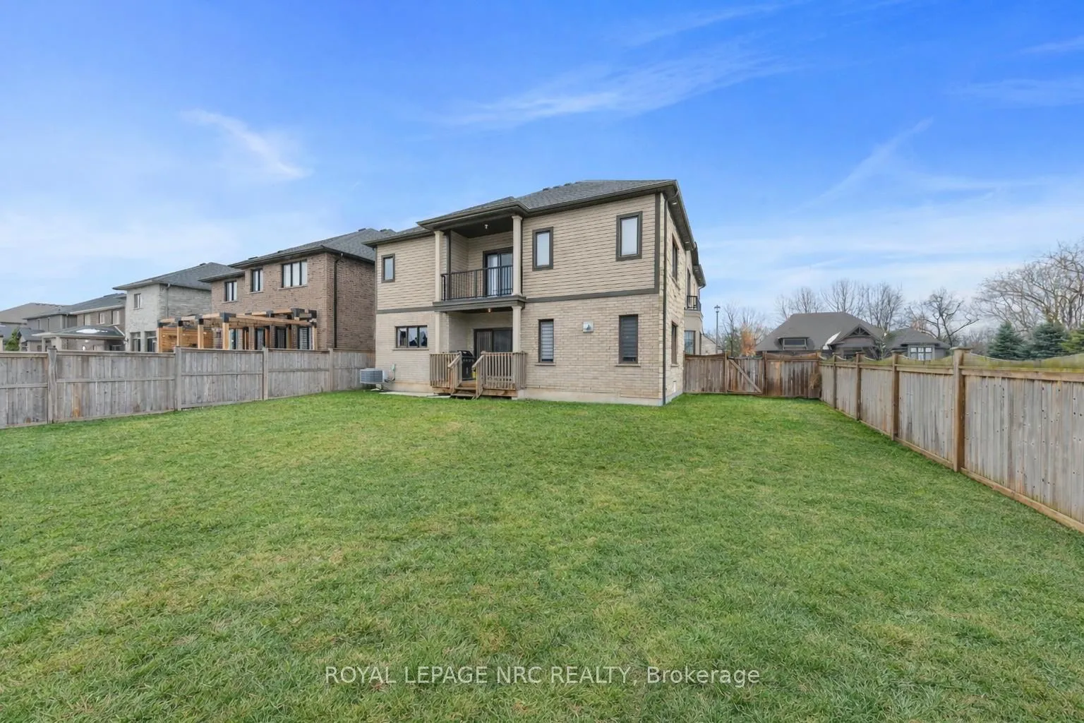 Photo 47 of 25 Philmori Boulevard, Pelham, Fonthill — HOMEH