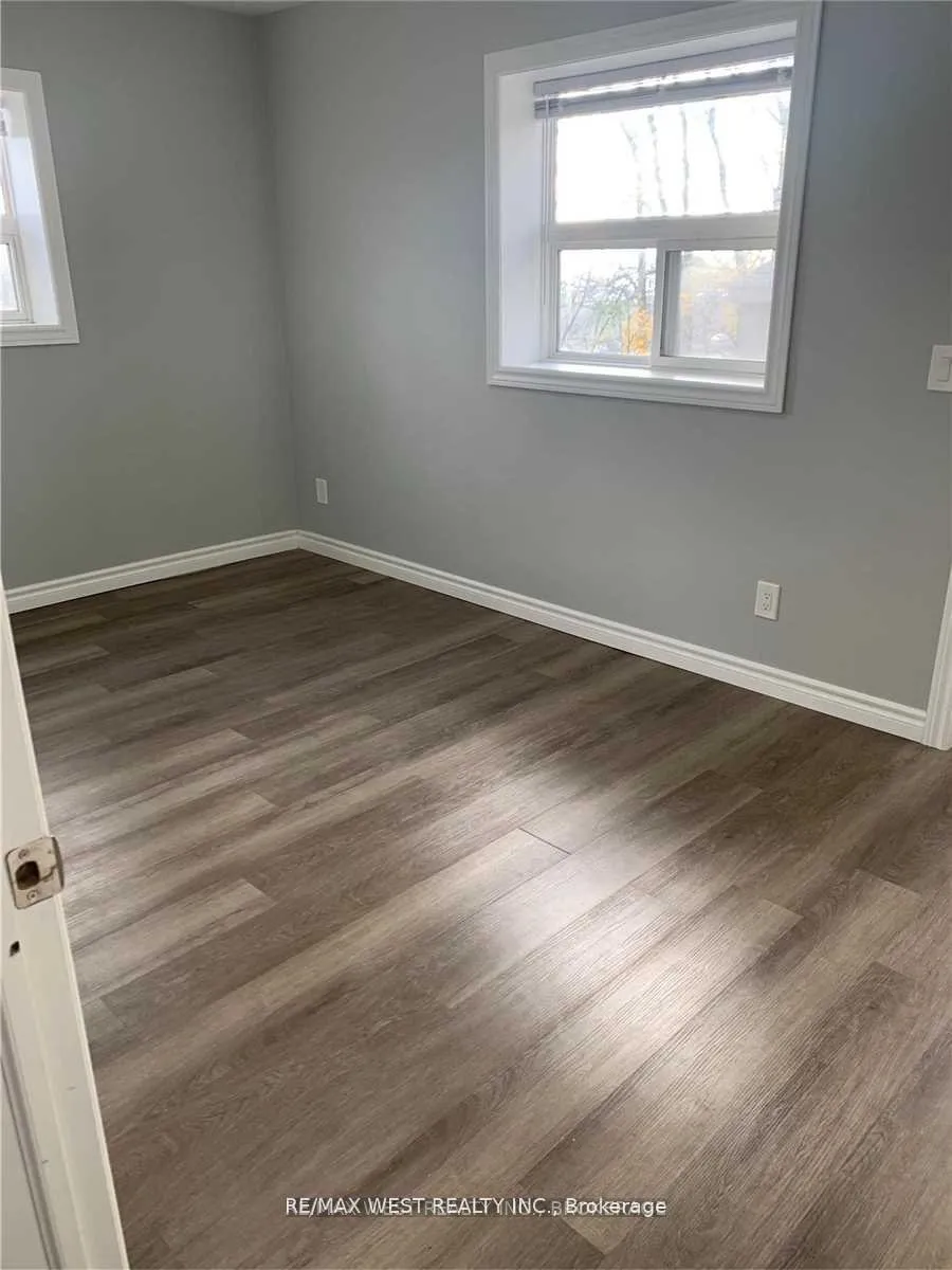 Photo 7 of Unit Unit 2, 2A Fort Rouille Street, Toronto, South Parkdale — HOMEH