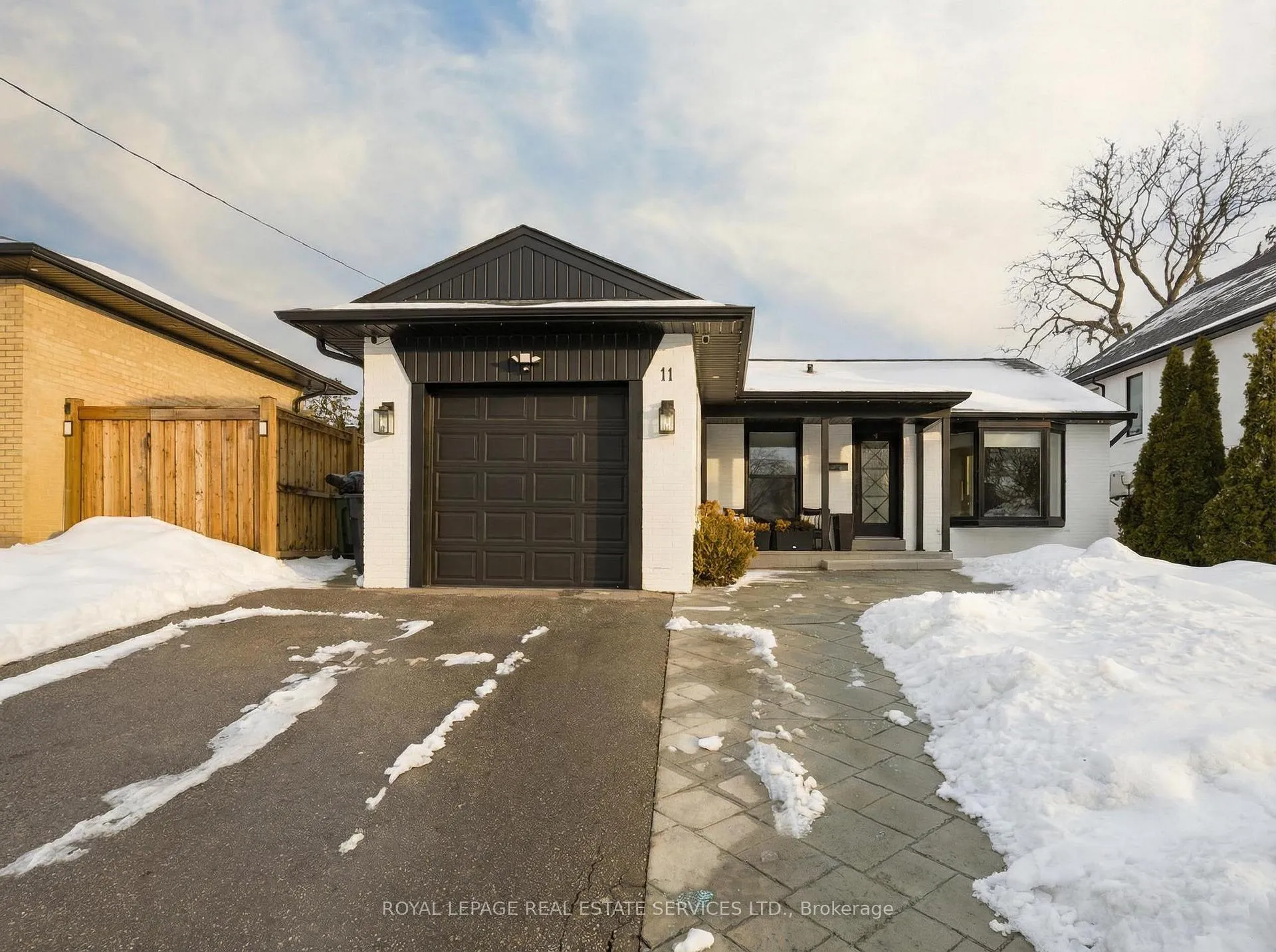 Photo 2 of 11 Benbow Road, Etobicoke, Kingsview Village-The Westway — HOMEH