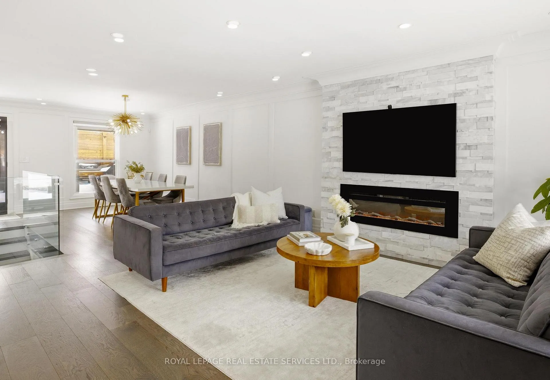 Photo 6 of 11 Benbow Road, Etobicoke, Kingsview Village-The Westway — HOMEH