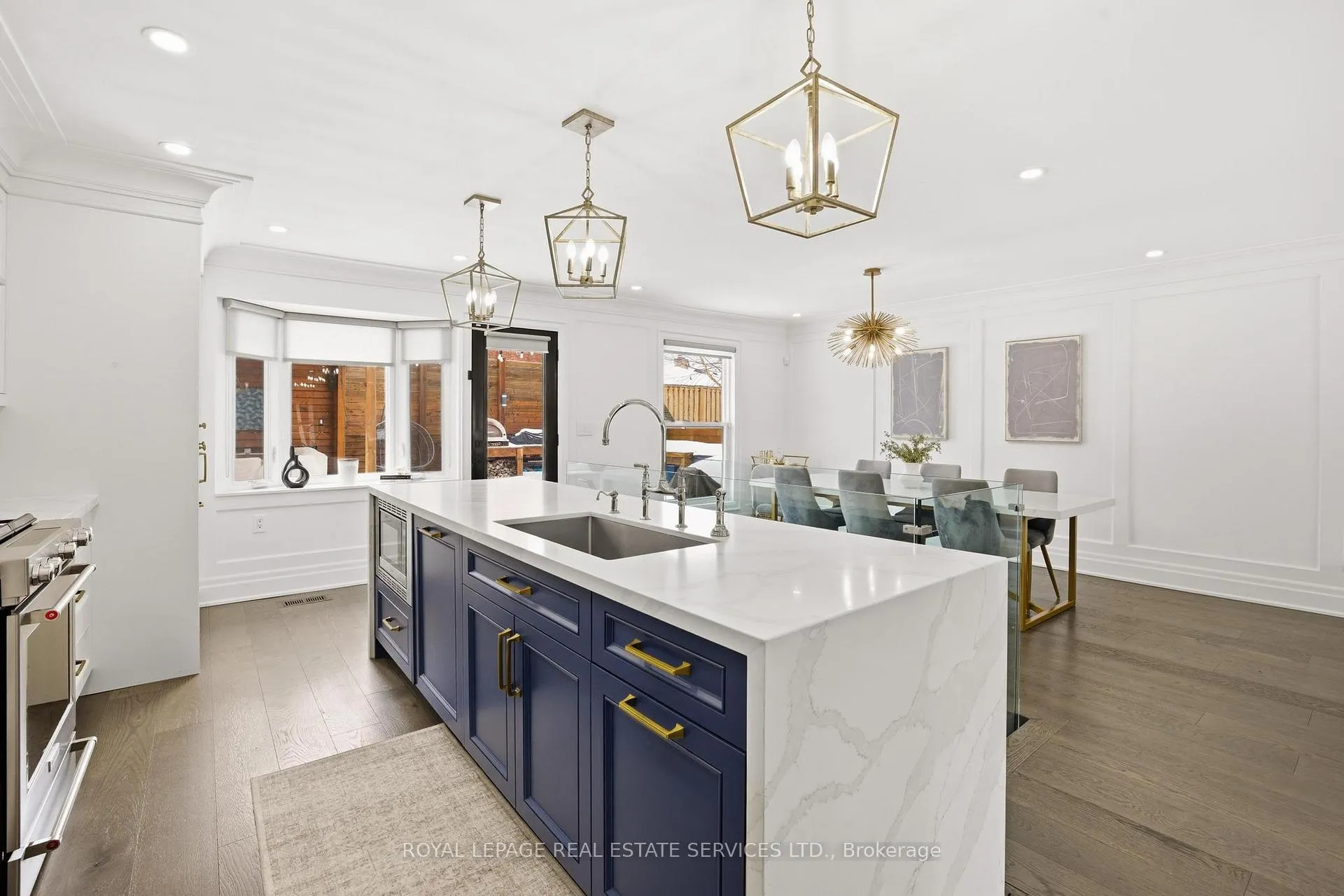 Photo 15 of 11 Benbow Road, Etobicoke, Kingsview Village-The Westway — HOMEH