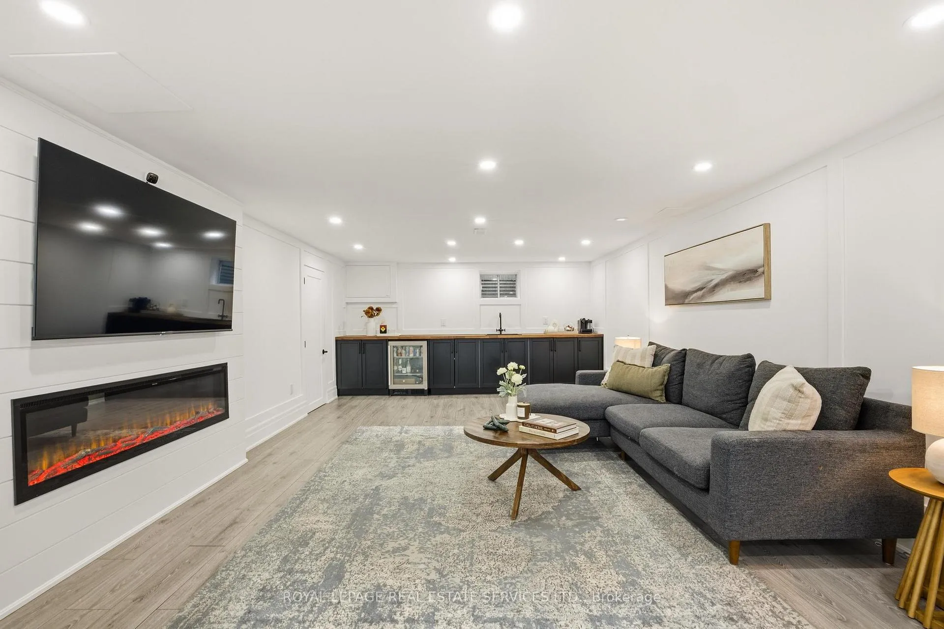 Photo 31 of 11 Benbow Road, Etobicoke, Kingsview Village-The Westway — HOMEH