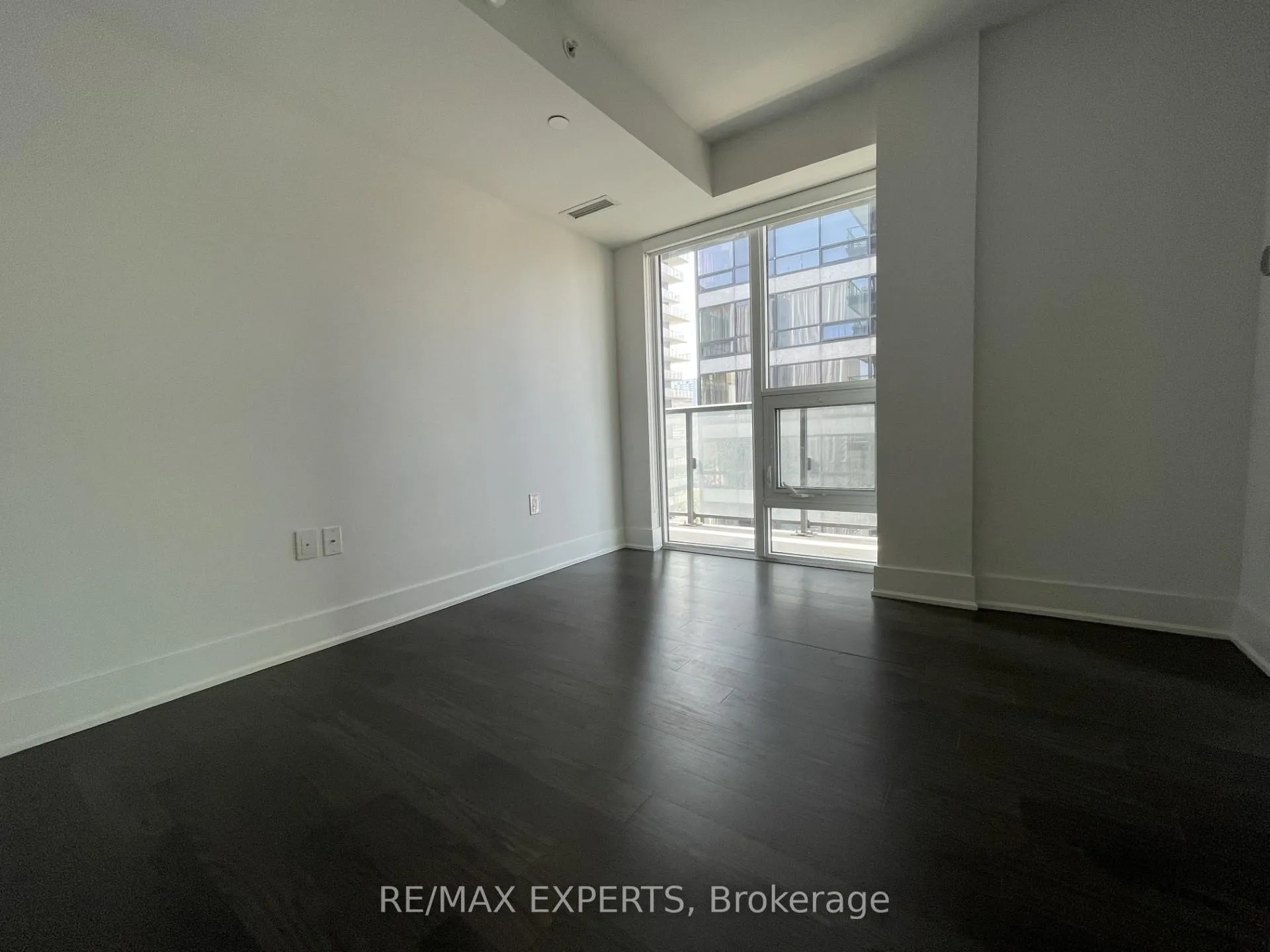 Photo 7 of Unit 1515, 955 Bay Street, Toronto, Bay Street Corridor — HOMEH