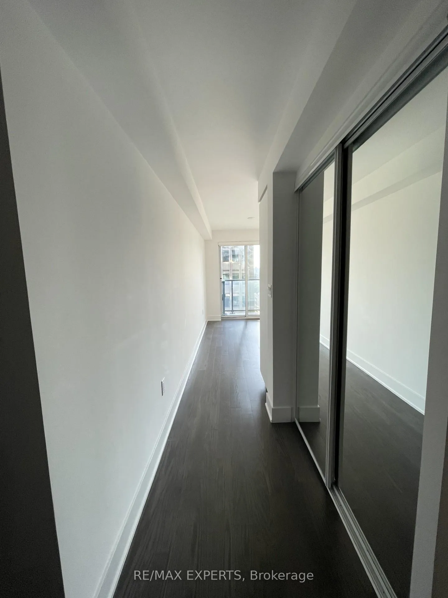 Photo 9 of Unit 1515, 955 Bay Street, Toronto, Bay Street Corridor — HOMEH