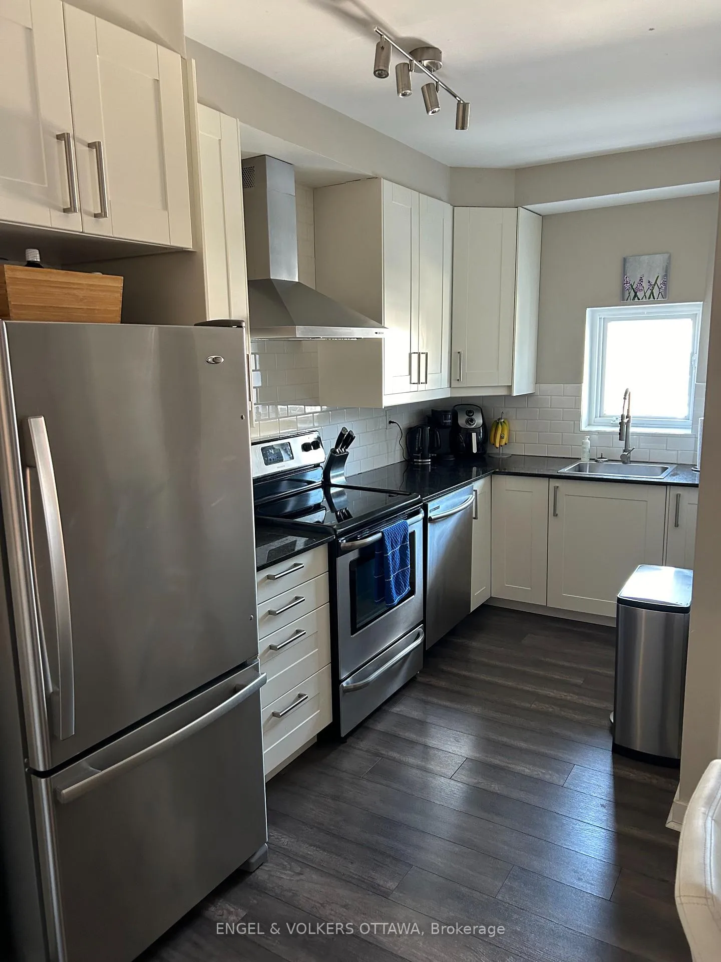 Photo 5 of Unit A, 501 O'connor Street, Ottawa, Glebe — HOMEH