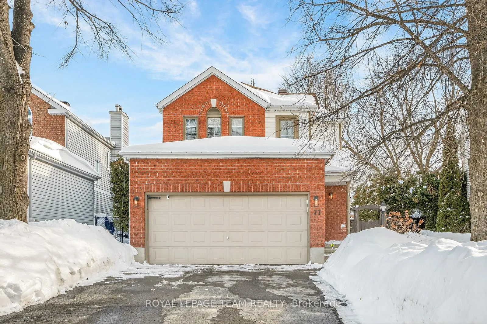 Front of 77 Armagh Way