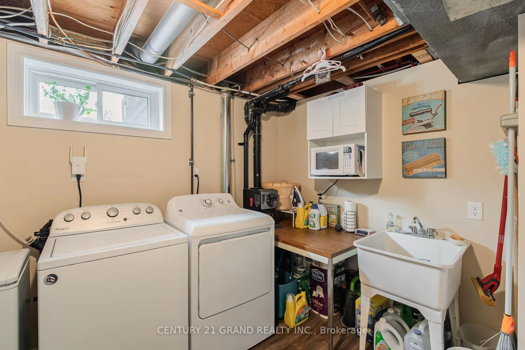 Photo 32 of 18 Linden Avenue, Brantford — HOMEH