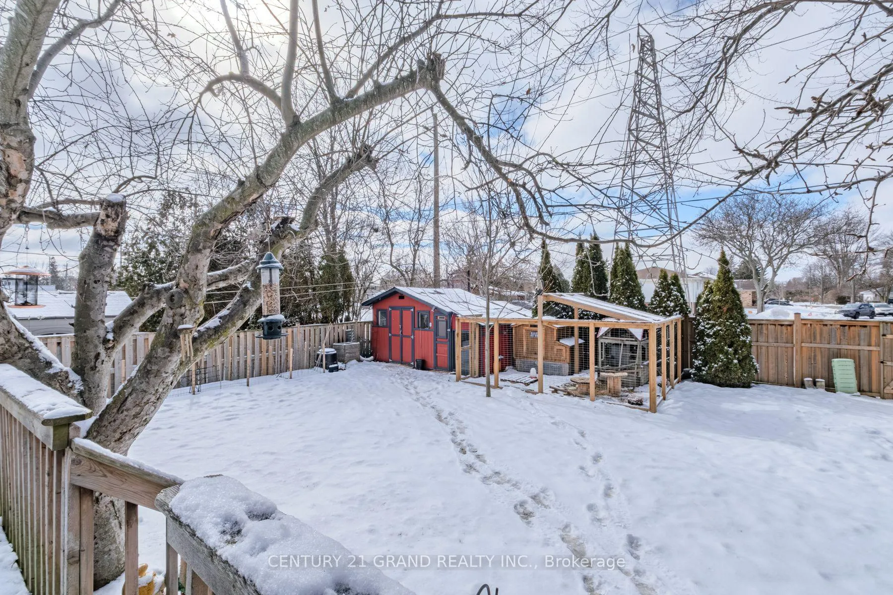 Photo 40 of 18 Linden Avenue, Brantford — HOMEH
