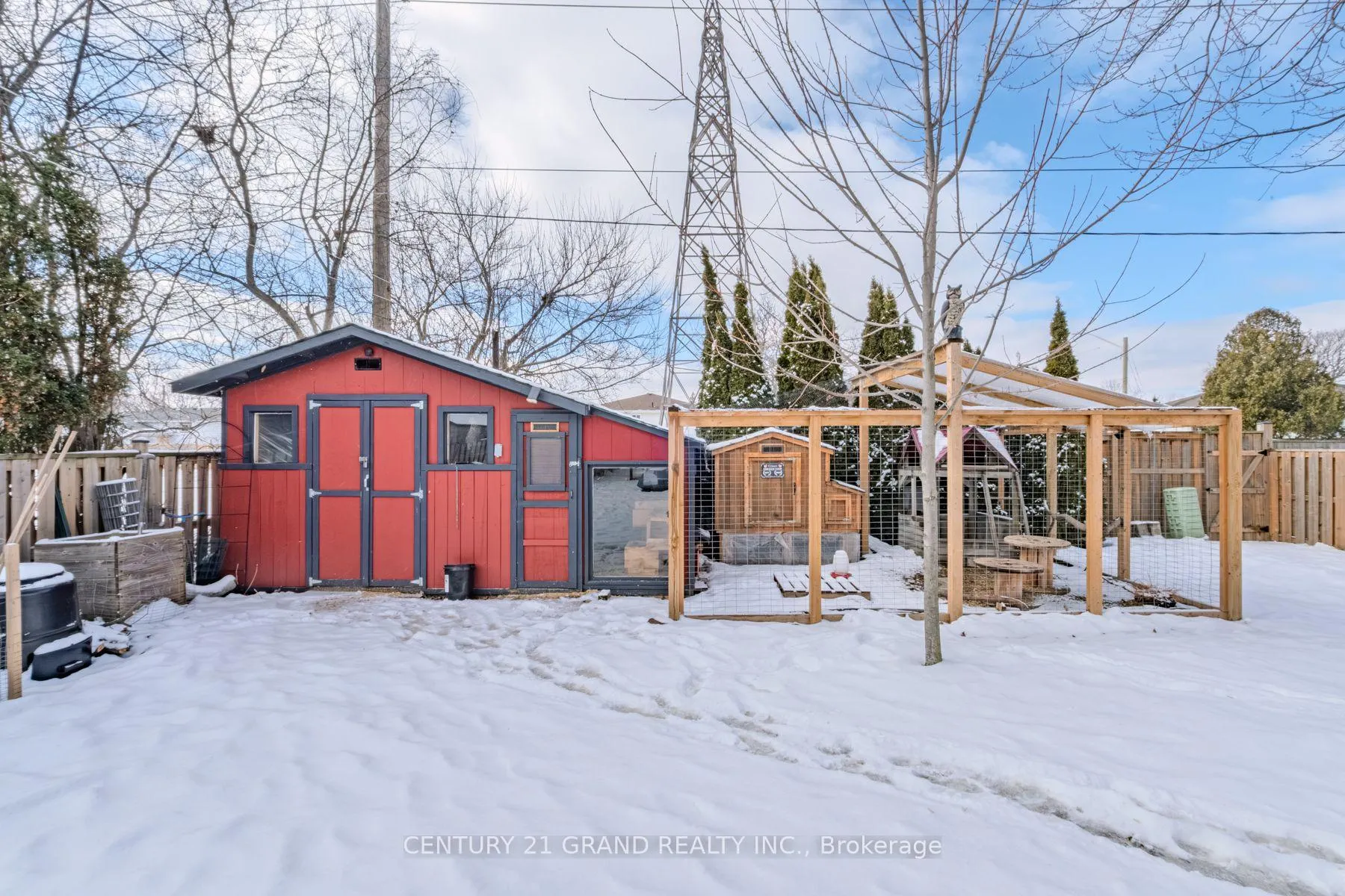 Photo 43 of 18 Linden Avenue, Brantford — HOMEH