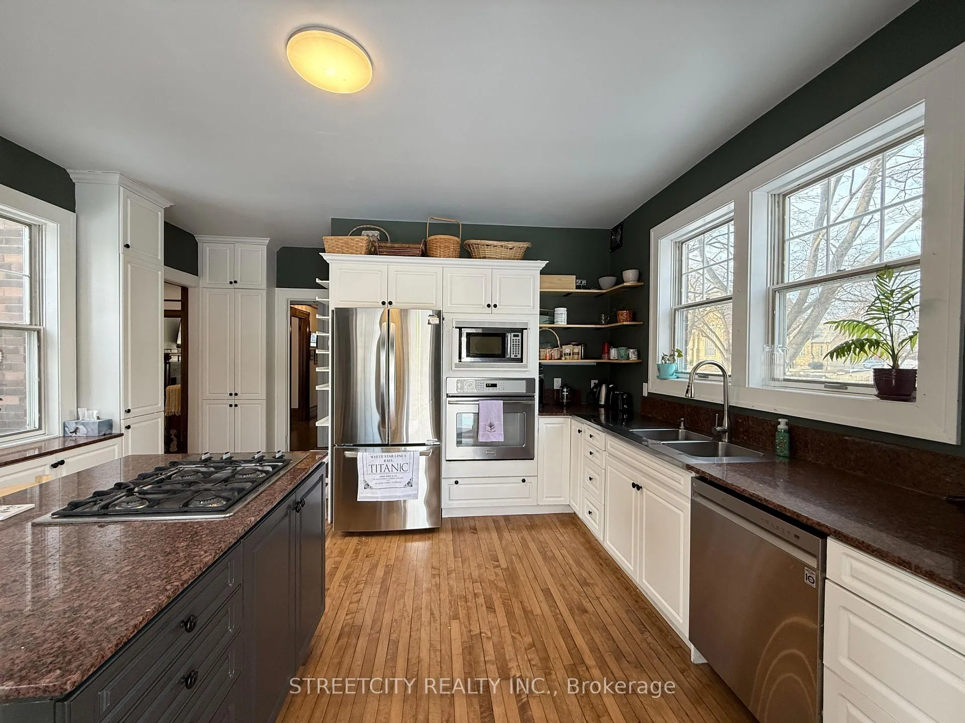 Photo 7 of 326 Vidal Street N, Sarnia — HOMEH