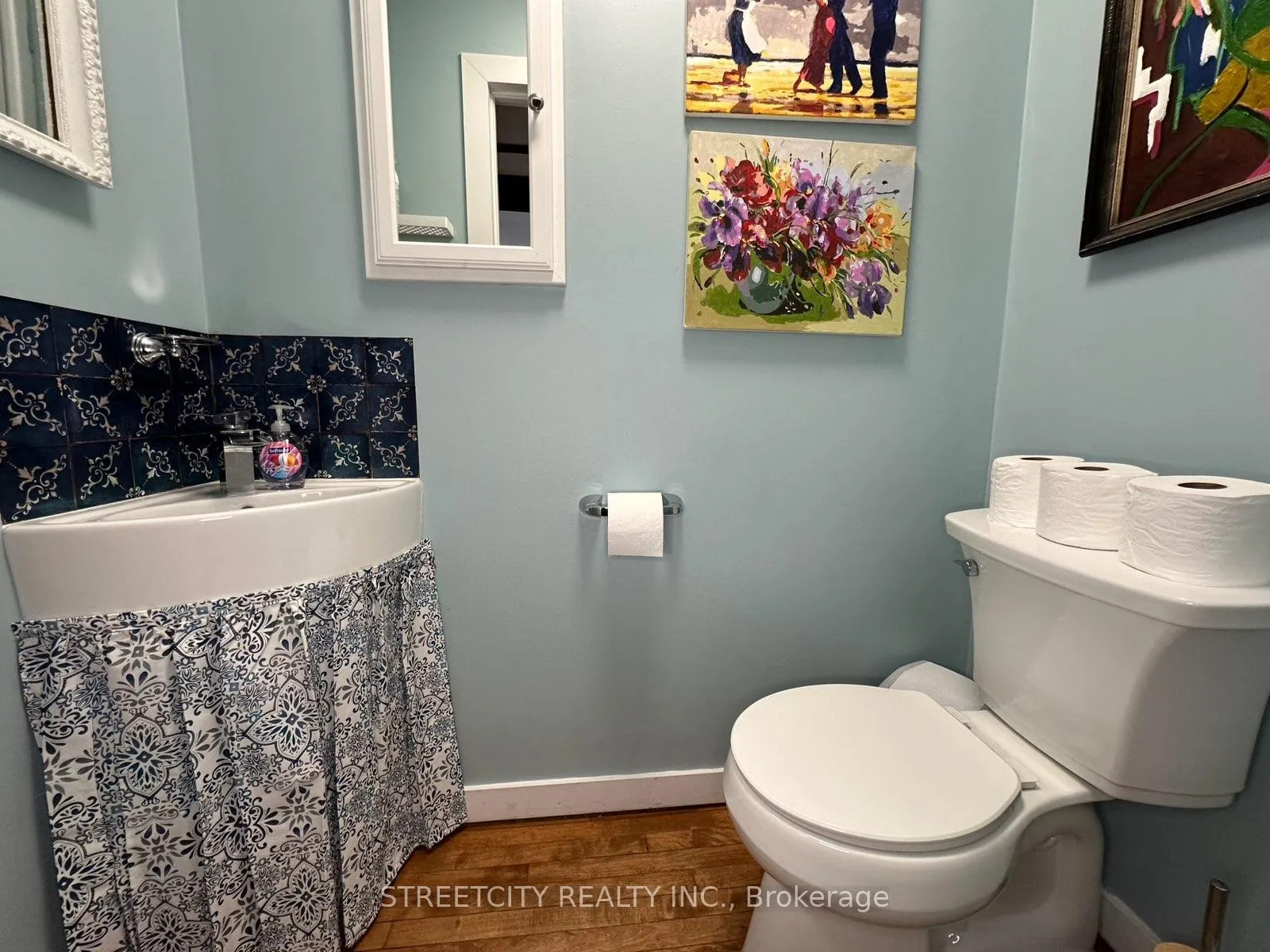 Photo 11 of 326 Vidal Street N, Sarnia — HOMEH