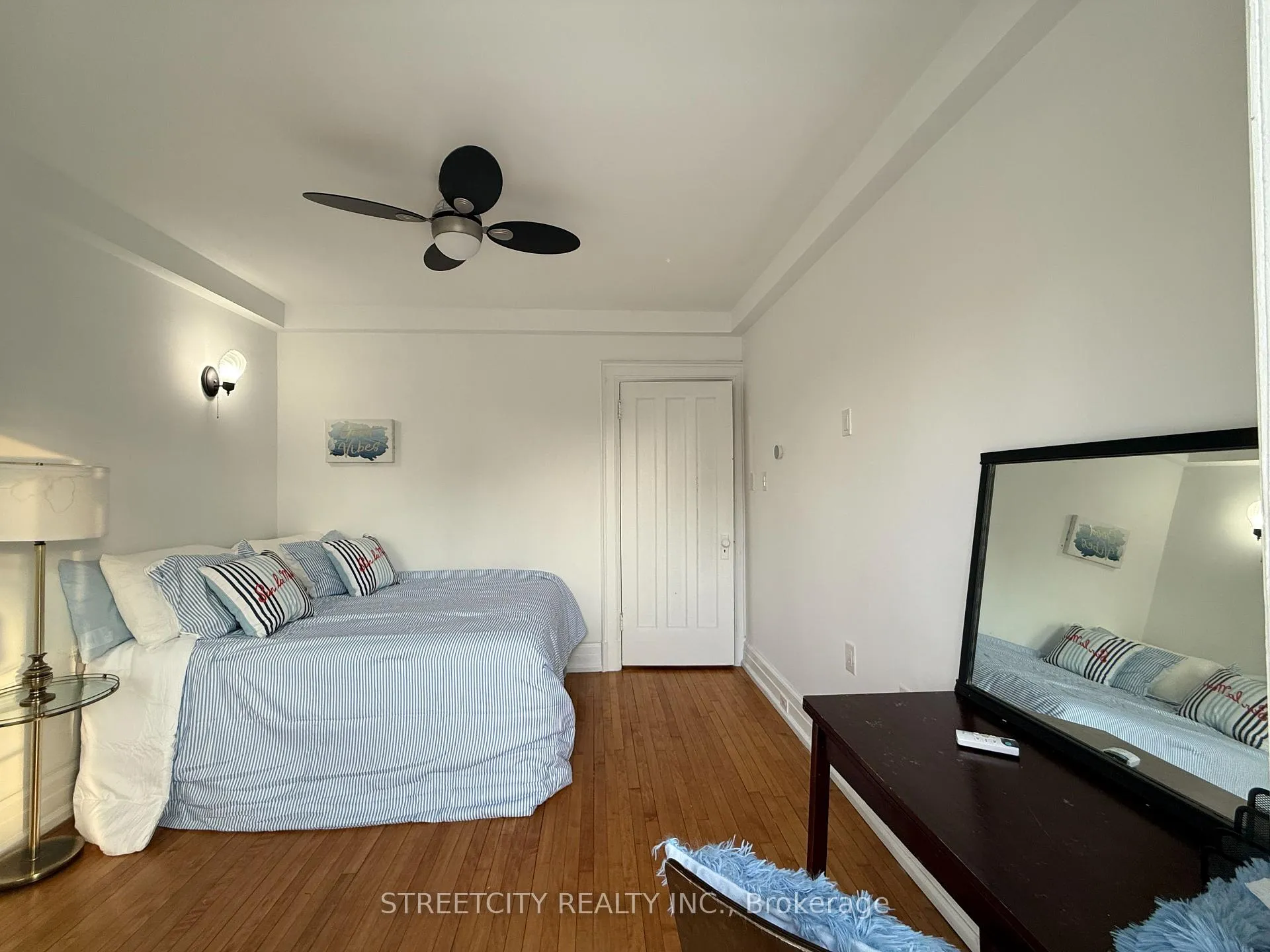 Photo 17 of 326 Vidal Street N, Sarnia — HOMEH