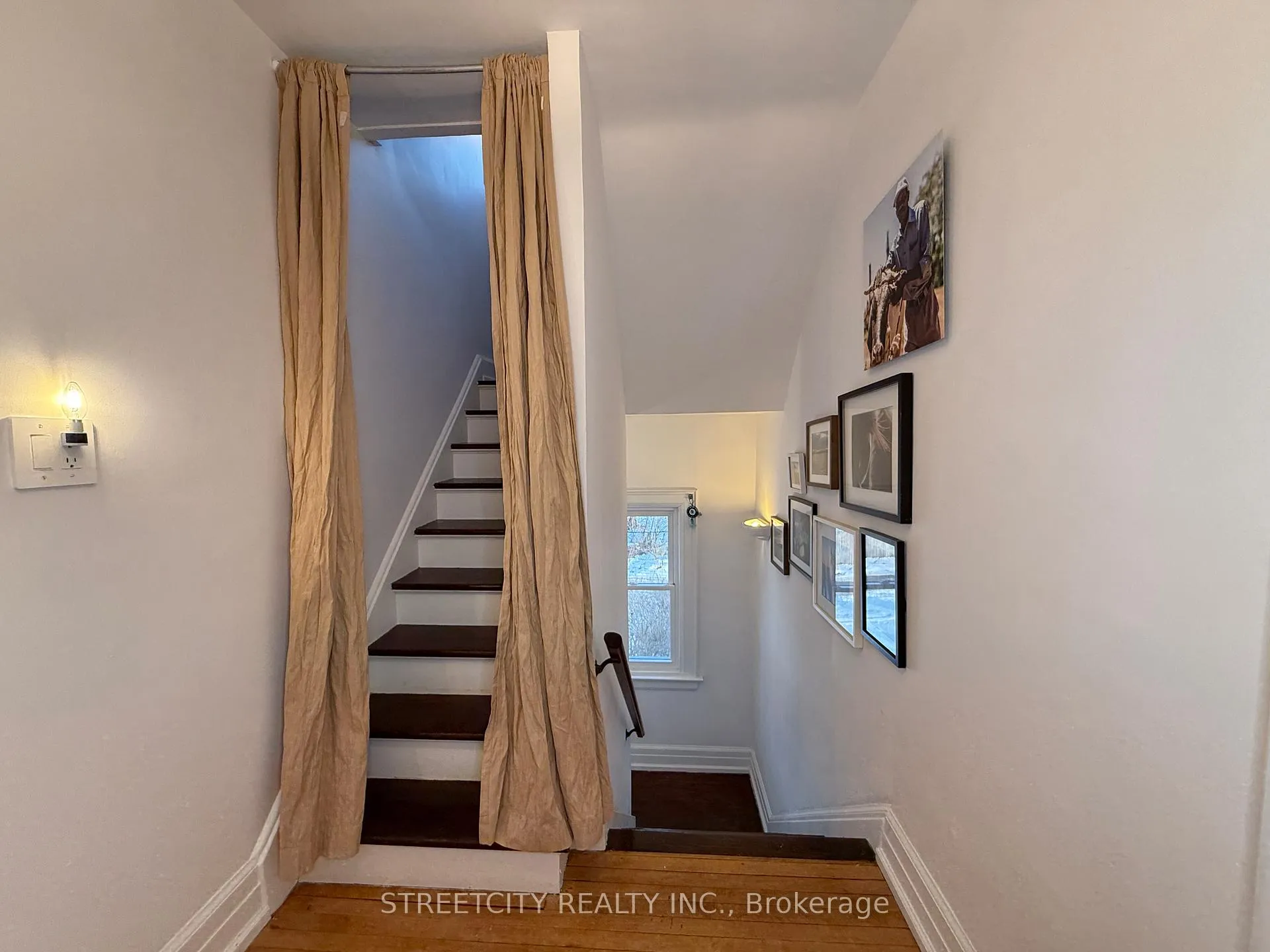 Photo 30 of 326 Vidal Street N, Sarnia — HOMEH