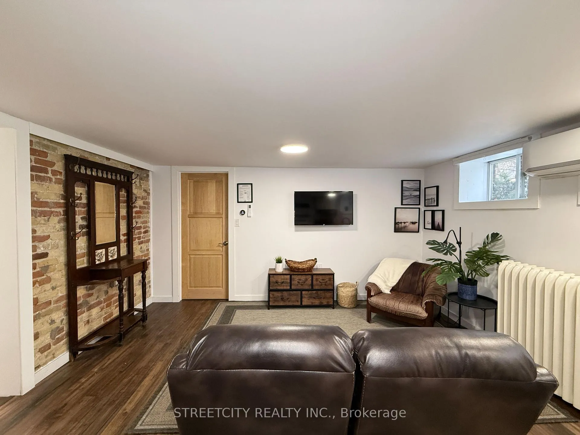 Photo 32 of 326 Vidal Street N, Sarnia — HOMEH