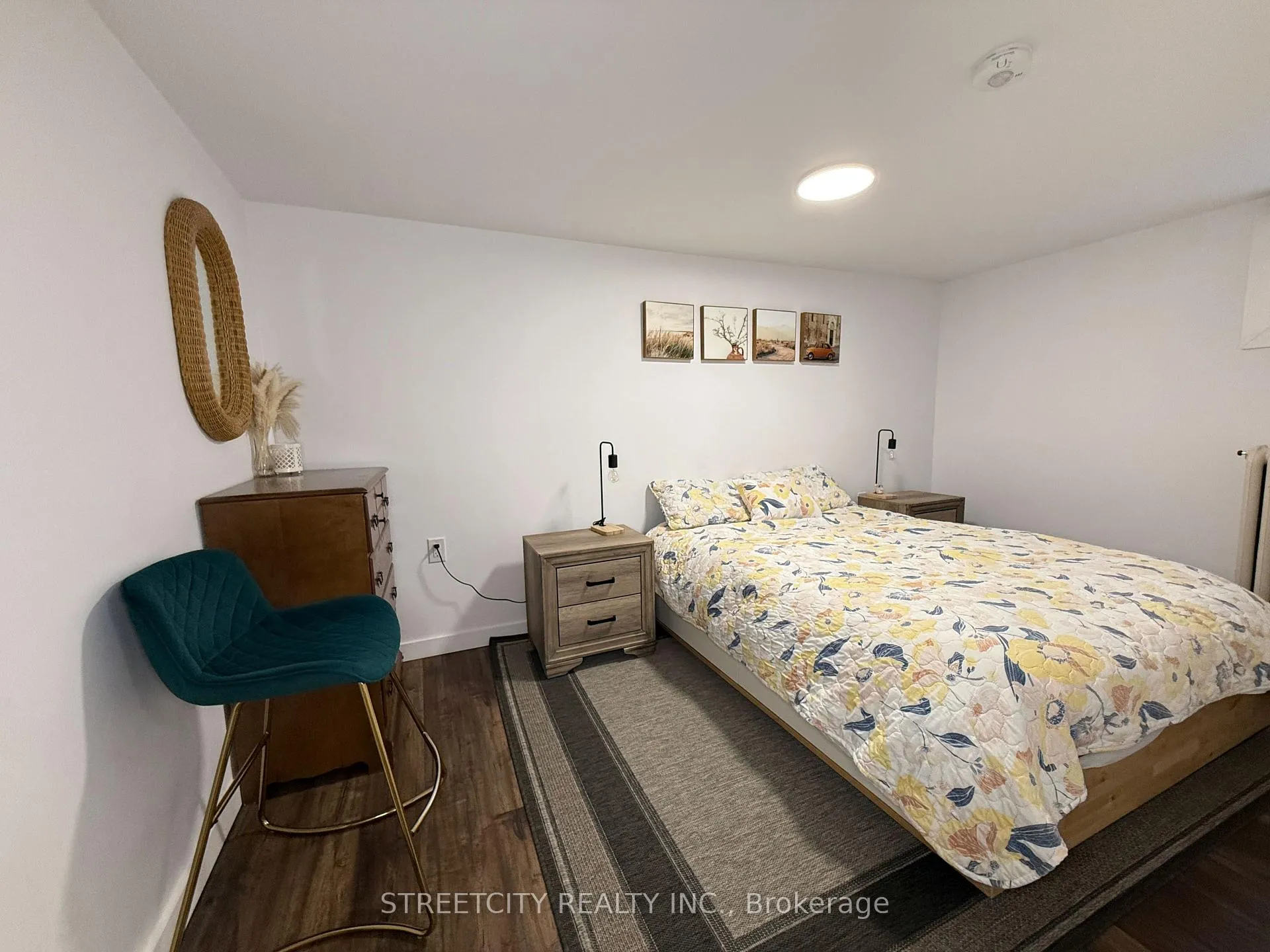 Photo 33 of 326 Vidal Street N, Sarnia — HOMEH