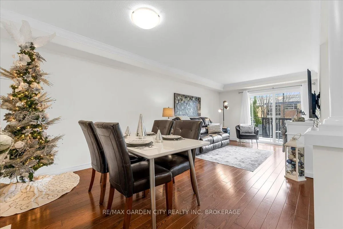 Photo 12 of 45 Hemlock Way, Grimsby, Grimsby West — HOMEH