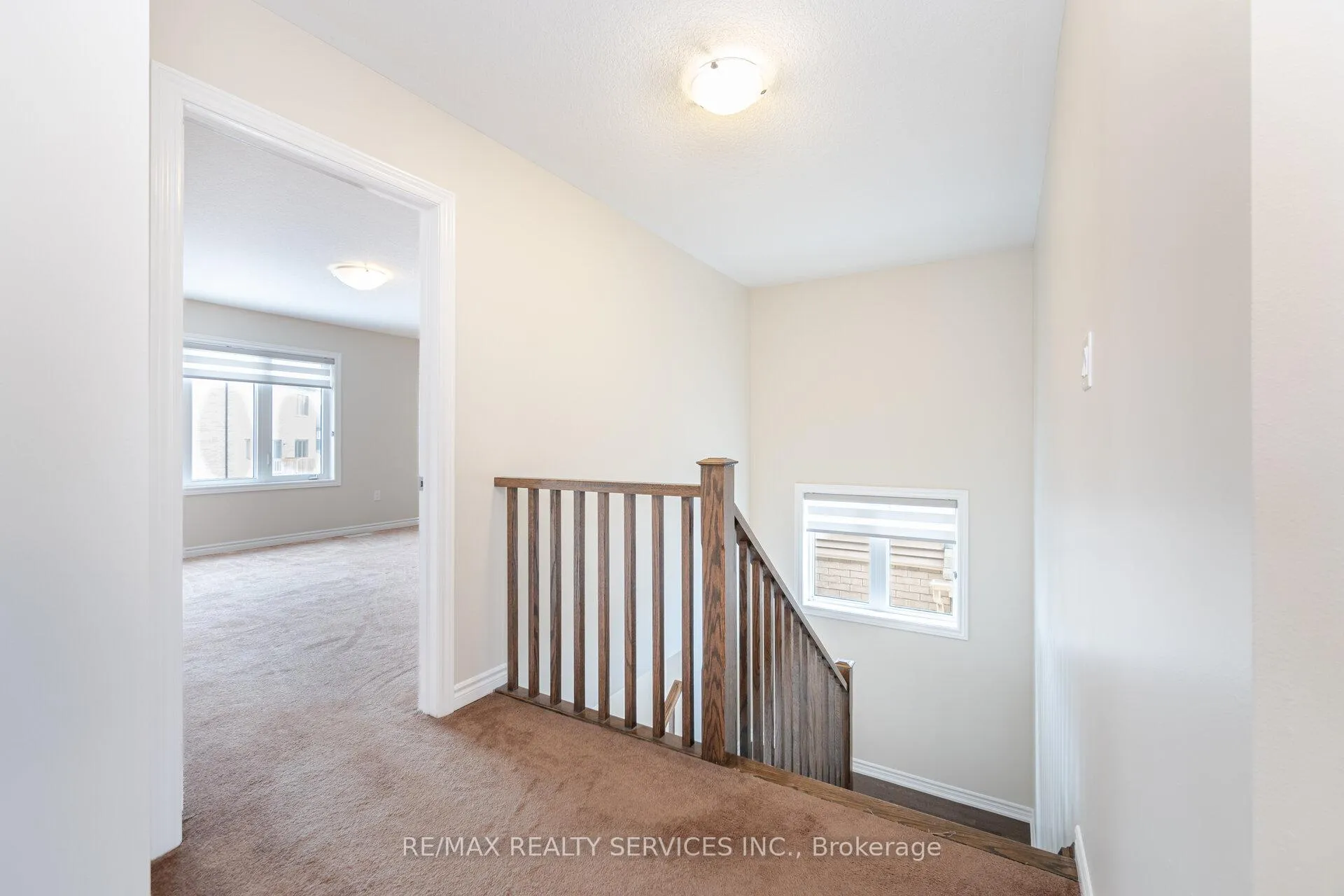 Photo 19 of 37 Pace Avenue, Brantford, Echo Place — HOMEH