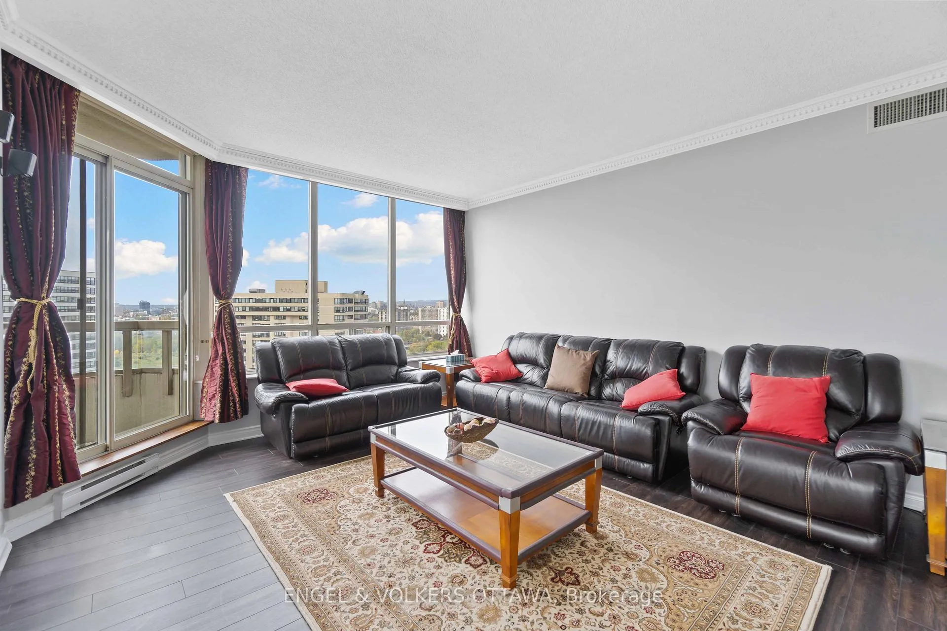 Photo 6 of Unit 2306, 1480 Riverside Drive, Ottawa, Riverview Park — HOMEH