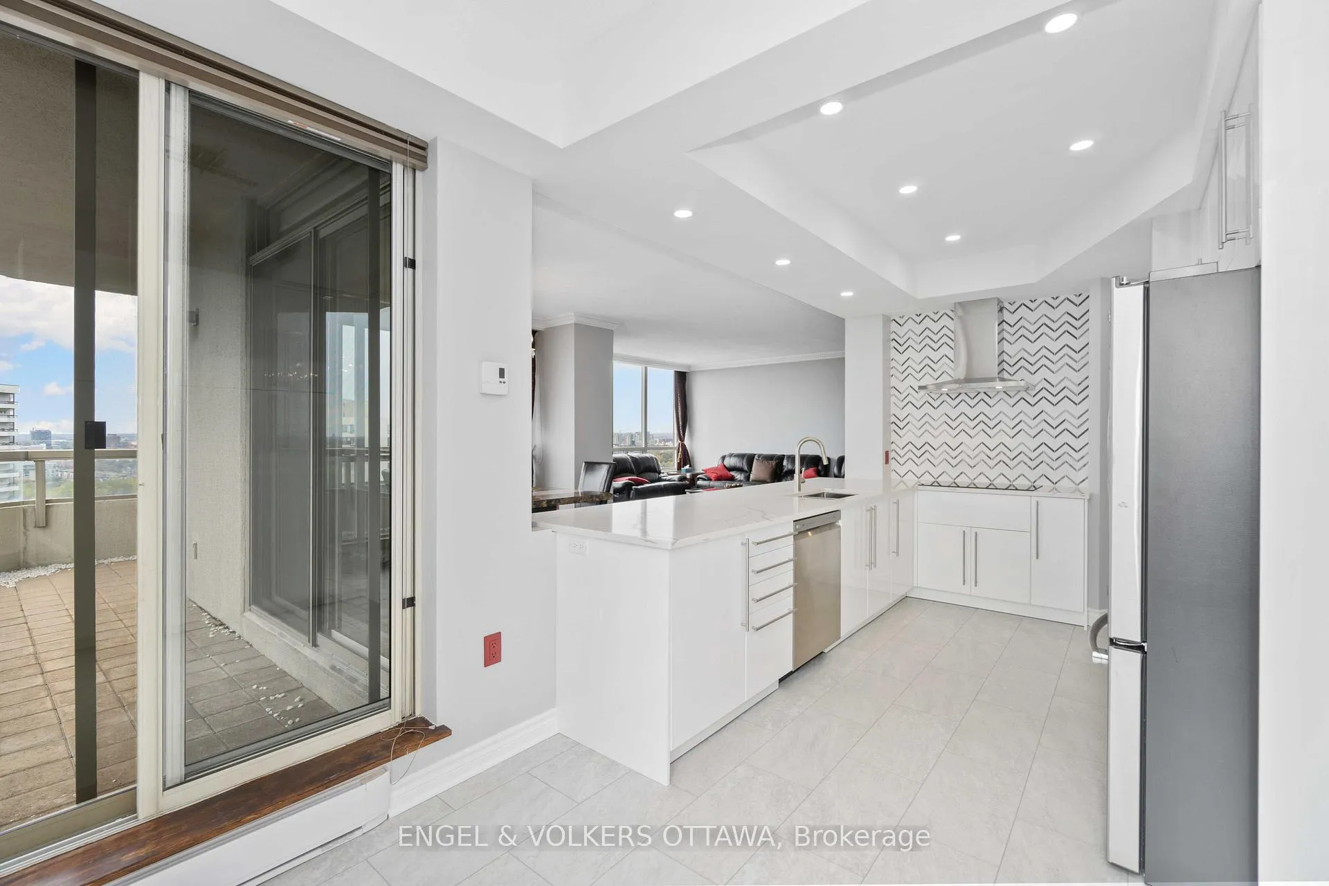 Photo 12 of Unit 2306, 1480 Riverside Drive, Ottawa, Riverview Park — HOMEH